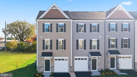 Condo For Sale - 201 Monteith Drive<br/> WINCHESTER, VA 22601
