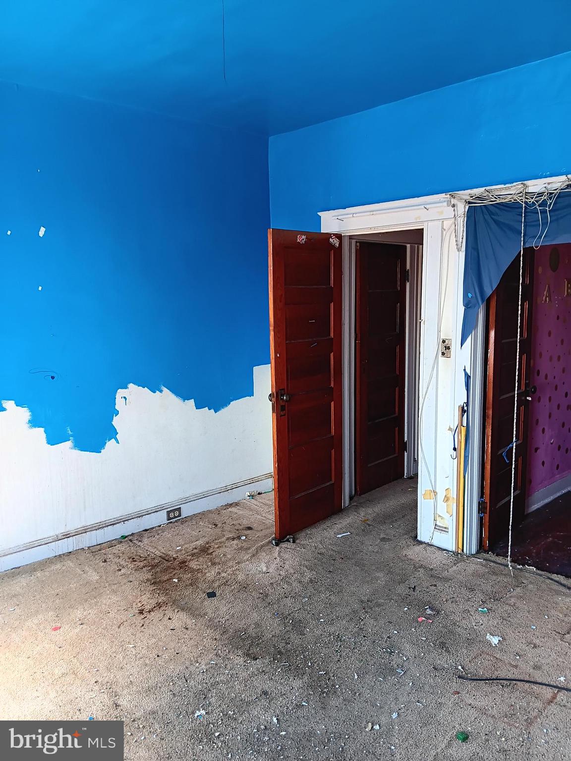 WAVERLY - Residential