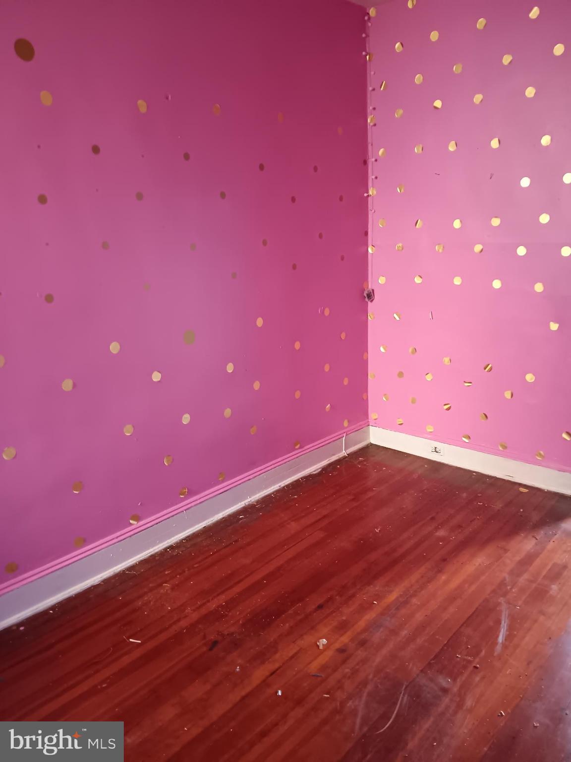 WAVERLY - Residential