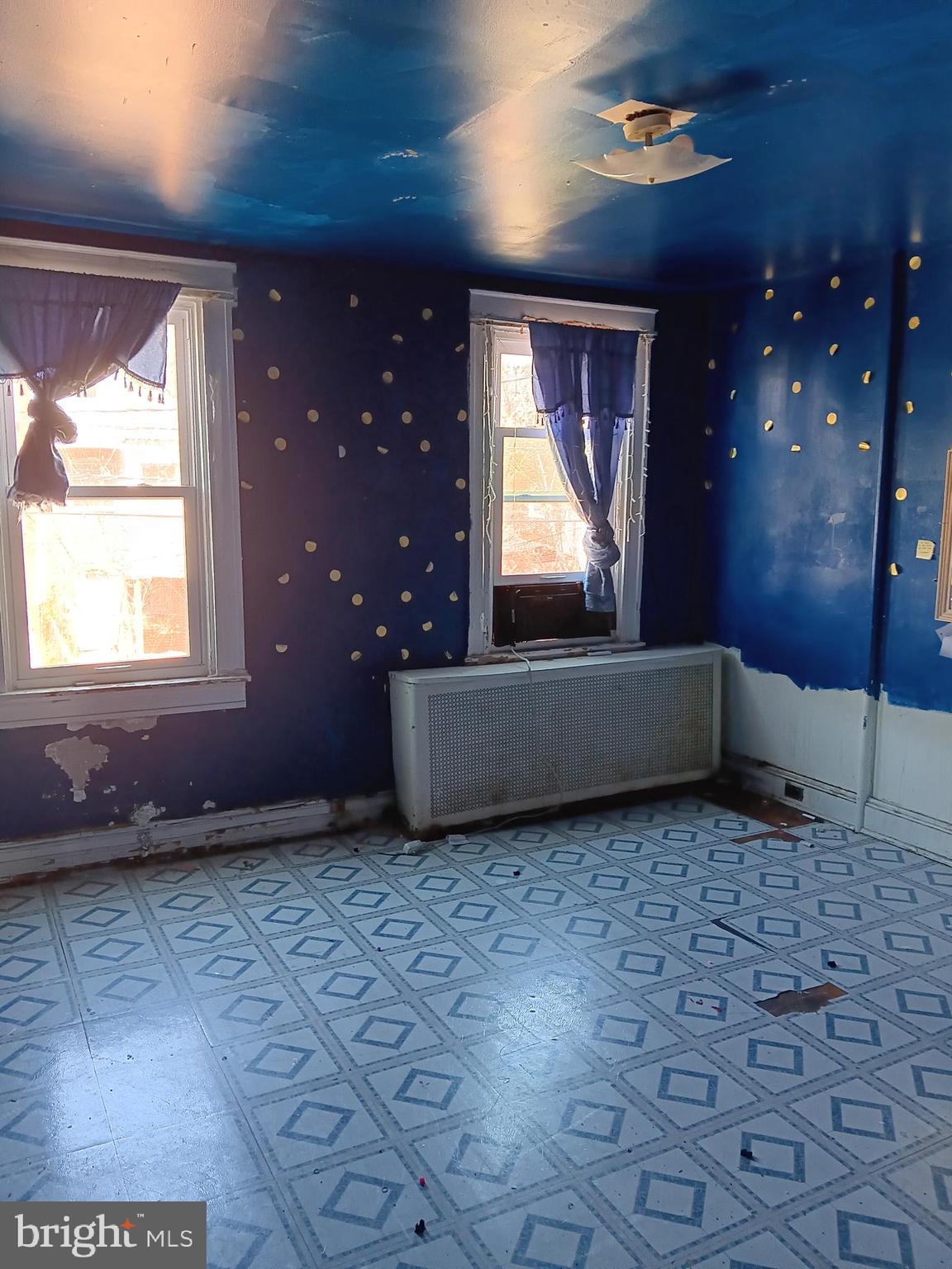 WAVERLY - Residential