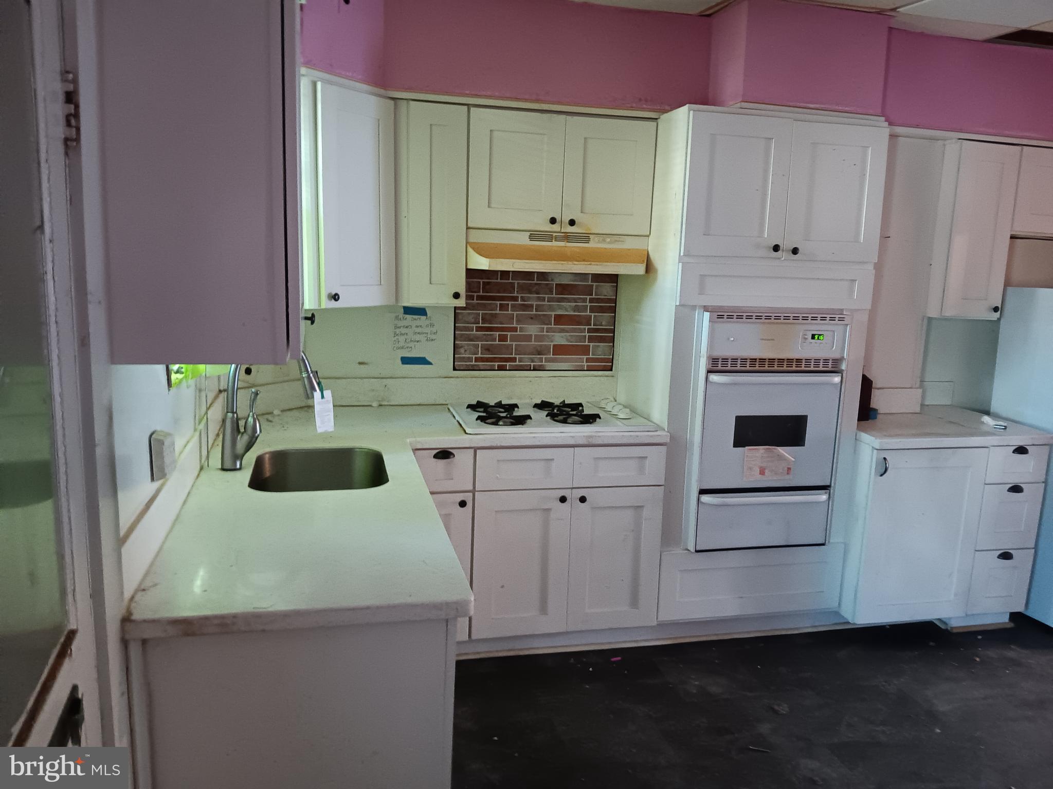 WAVERLY - Residential