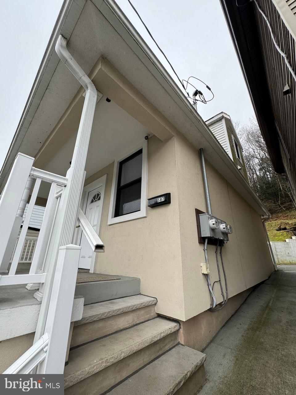 POTTSVILLE - Residential Lease