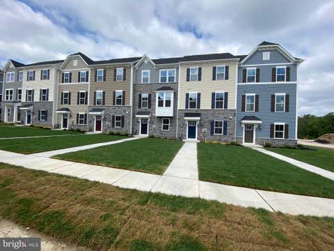 Townhouse For Rent - 434 Paperbark Square<br/> DOWNINGTOWN, PA 19335
