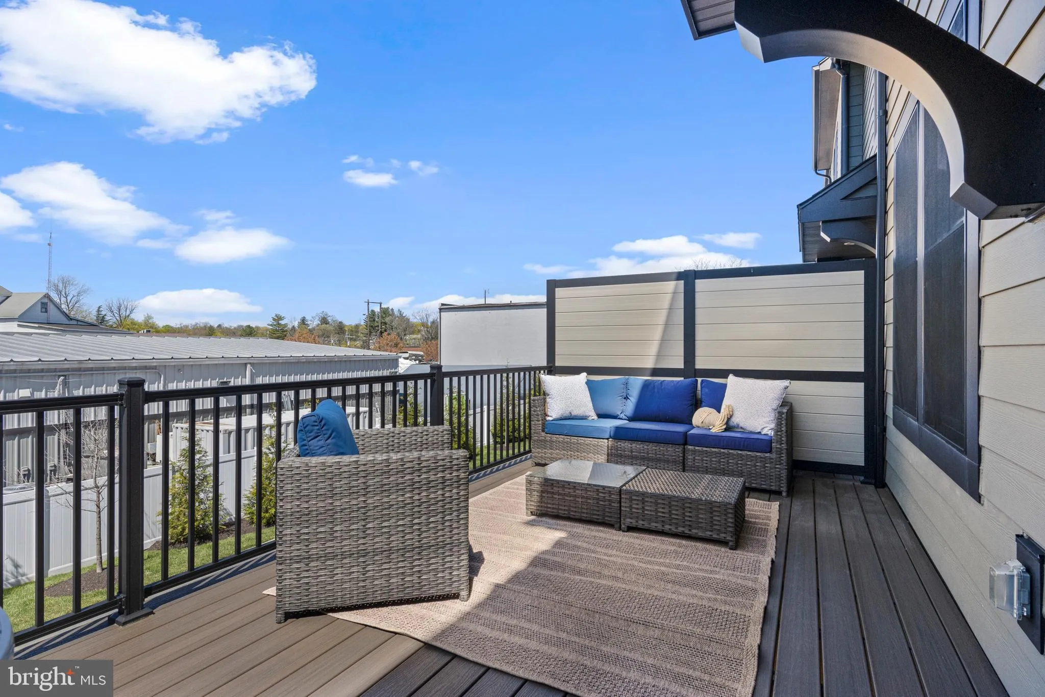 Wayne, Pennsylvania 19087, United States, 3 Bedrooms Bedrooms, ,5 BathroomsBathrooms,Residential,Active,112107