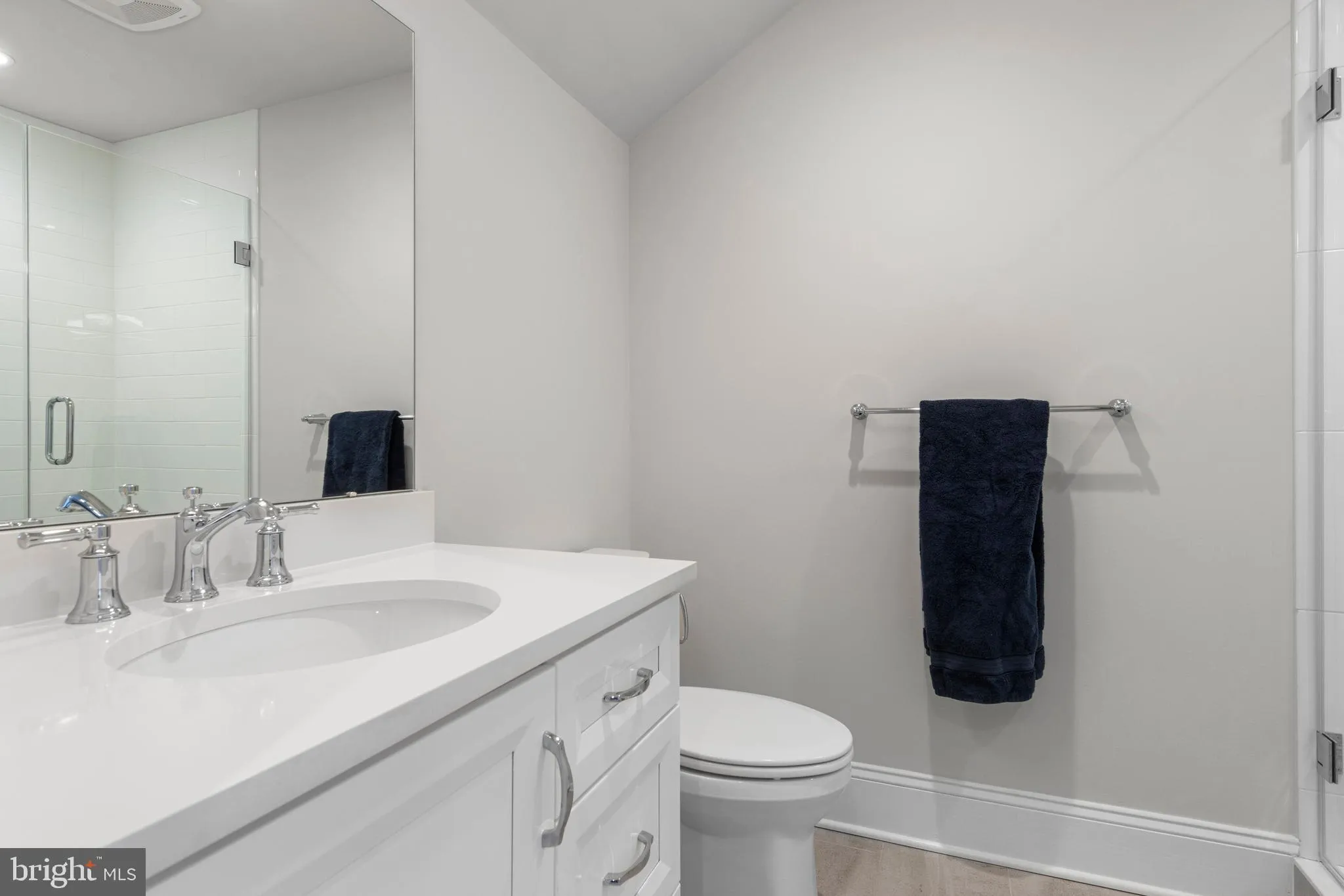 Wayne, Pennsylvania 19087, United States, 3 Bedrooms Bedrooms, ,5 BathroomsBathrooms,Residential,Active,112107