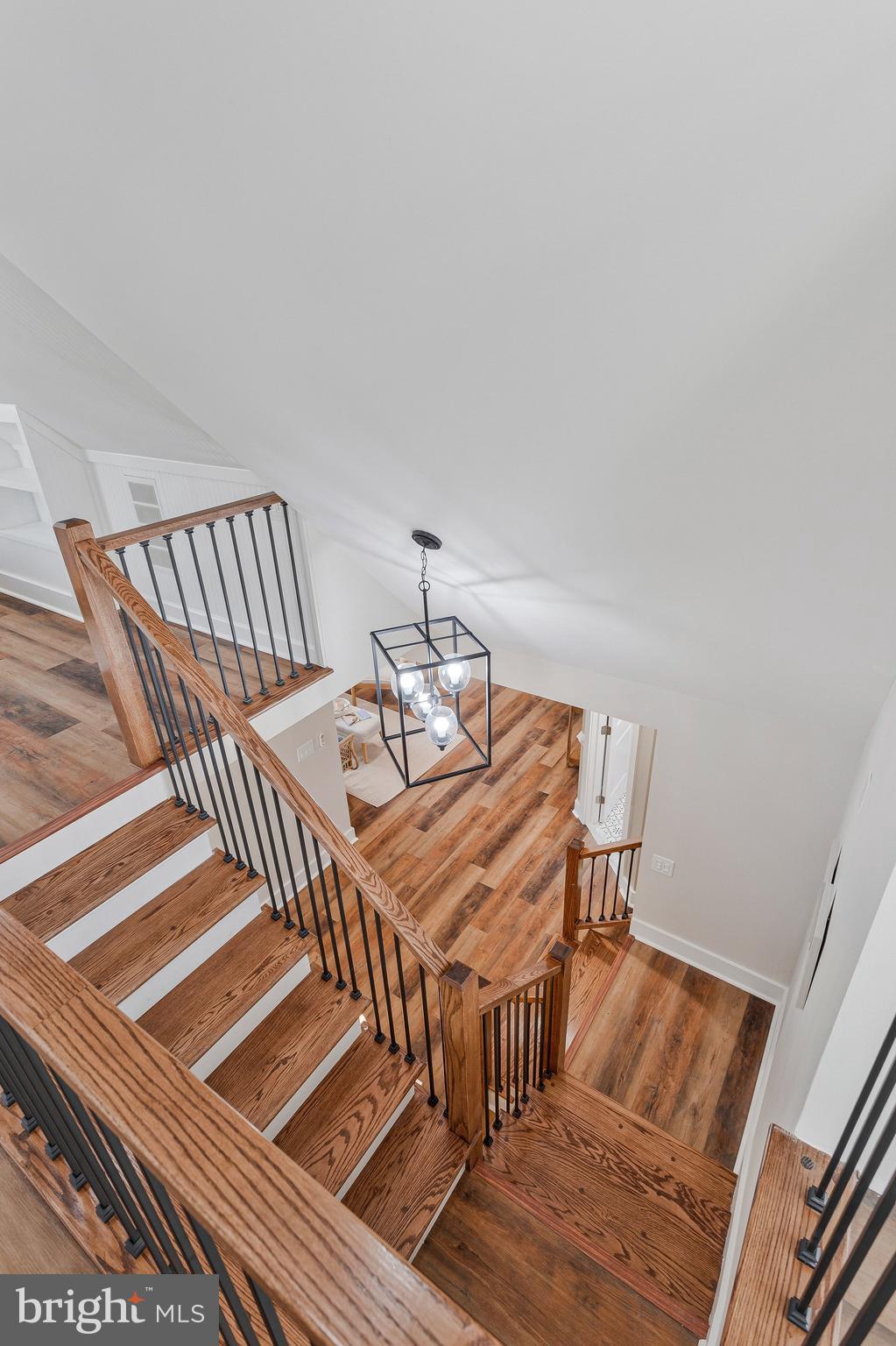 SHADY SIDE - Residential