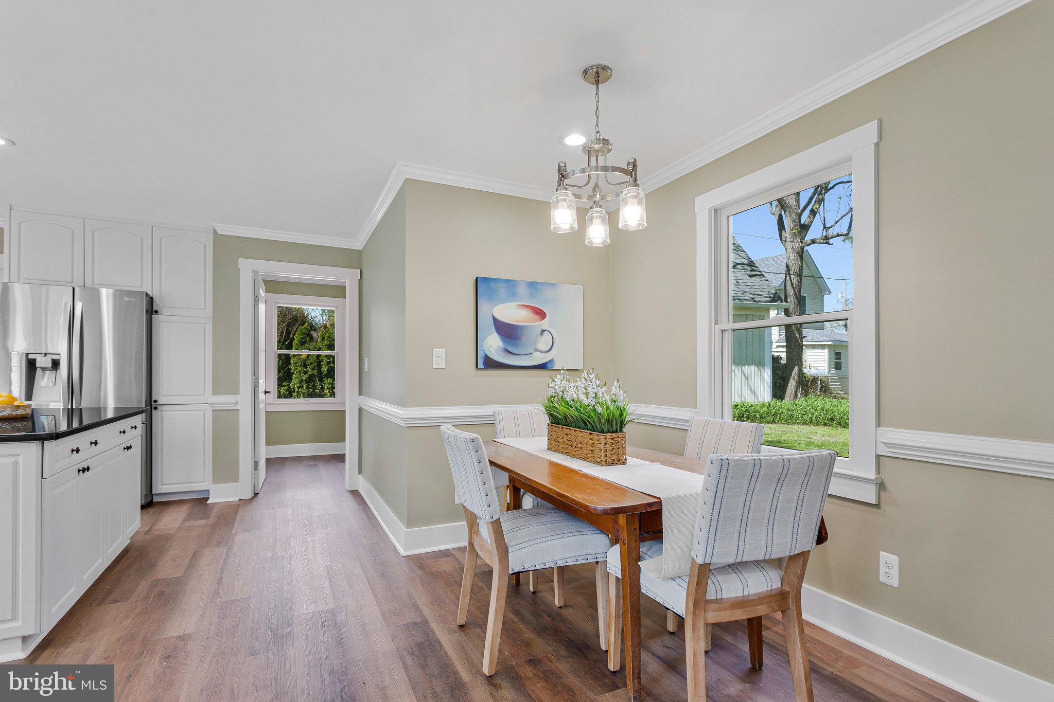 SHADY SIDE - Residential