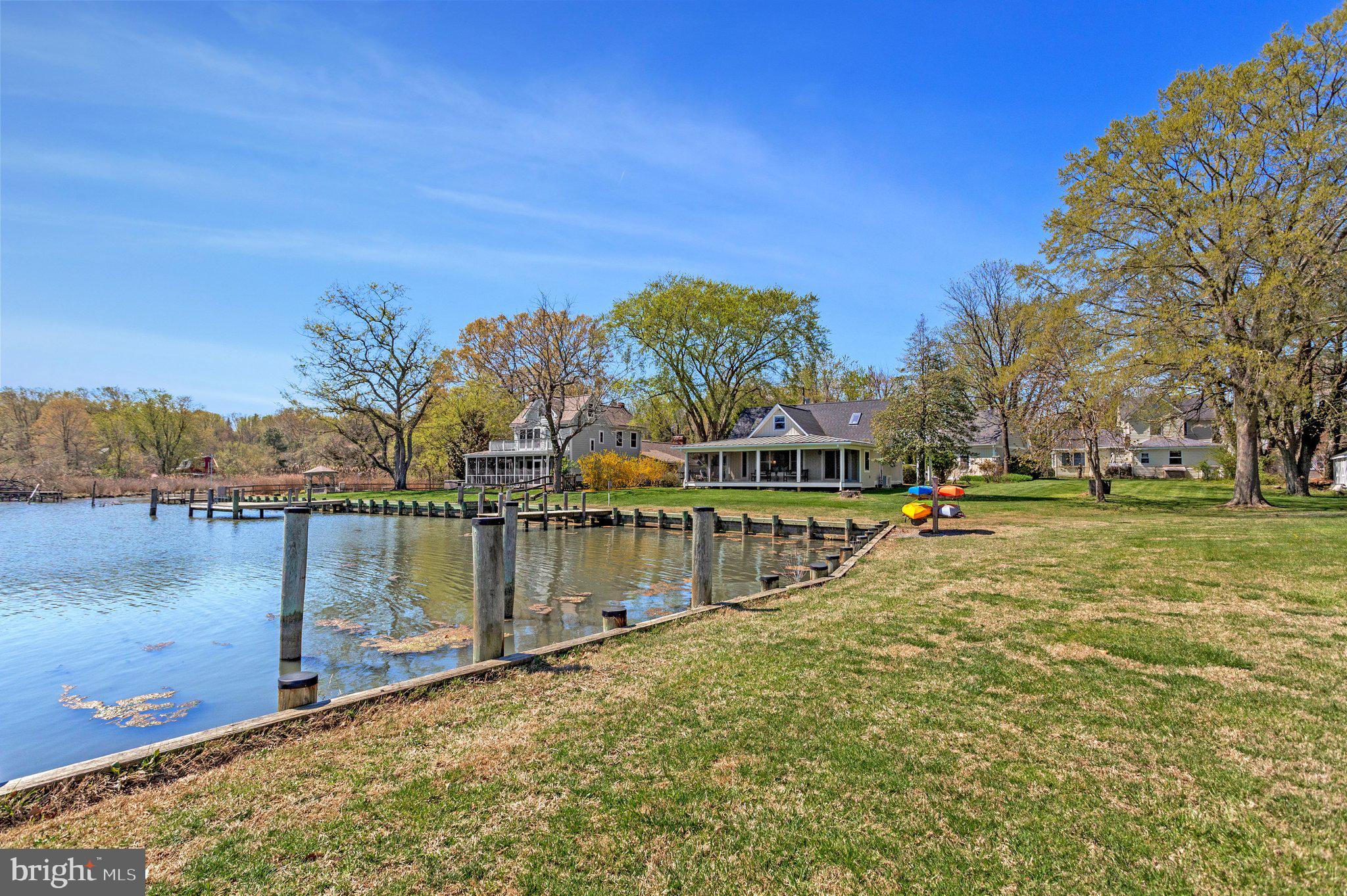 SHADY SIDE - Residential