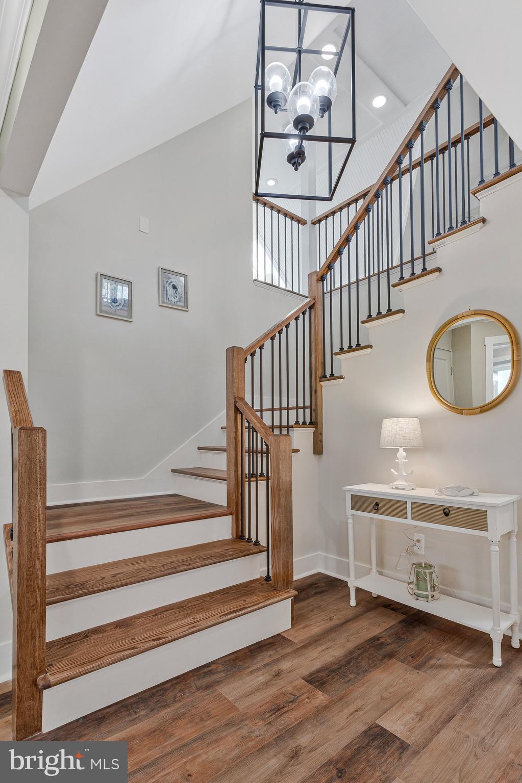 SHADY SIDE - Residential