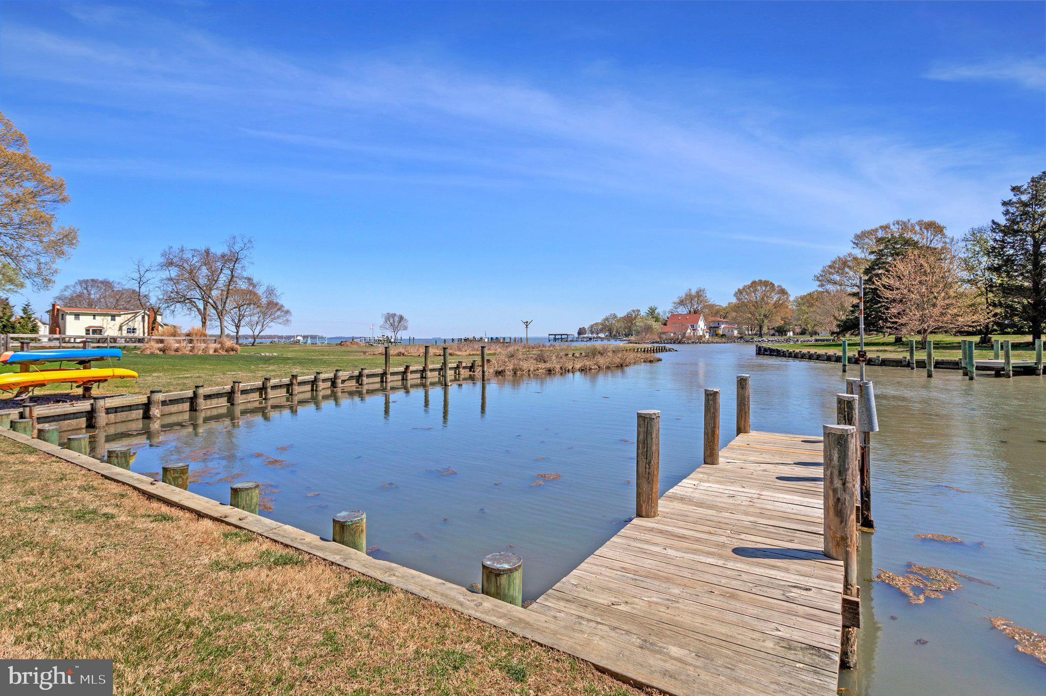 SHADY SIDE - Residential