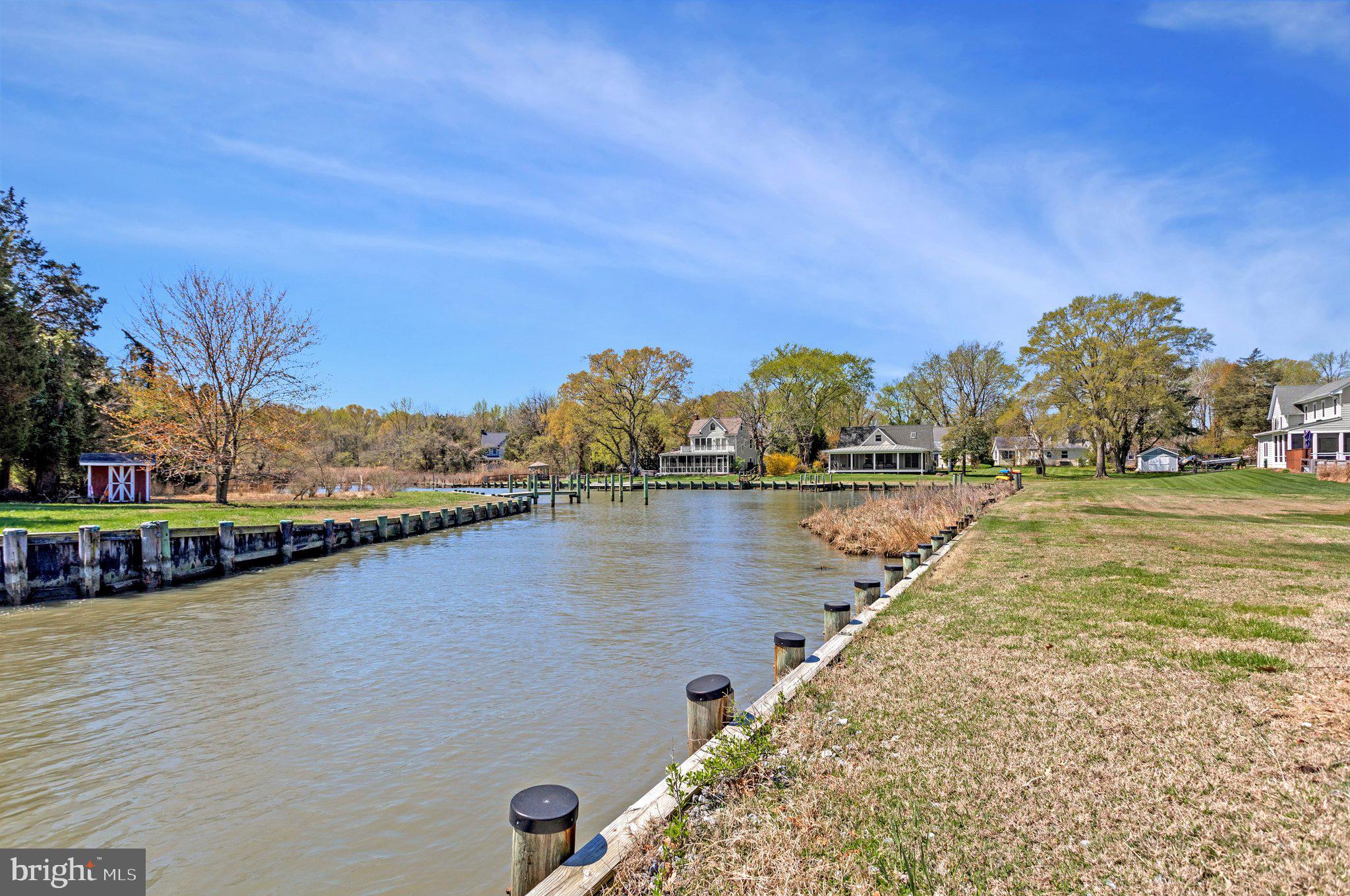 SHADY SIDE - Residential