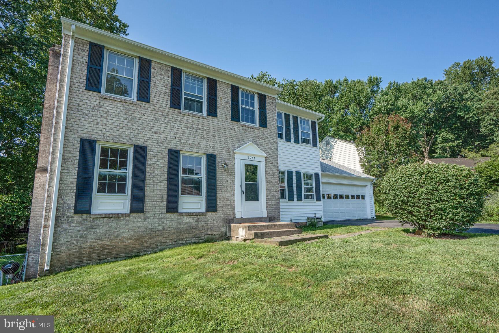 5023 MIGNONETTE COURT