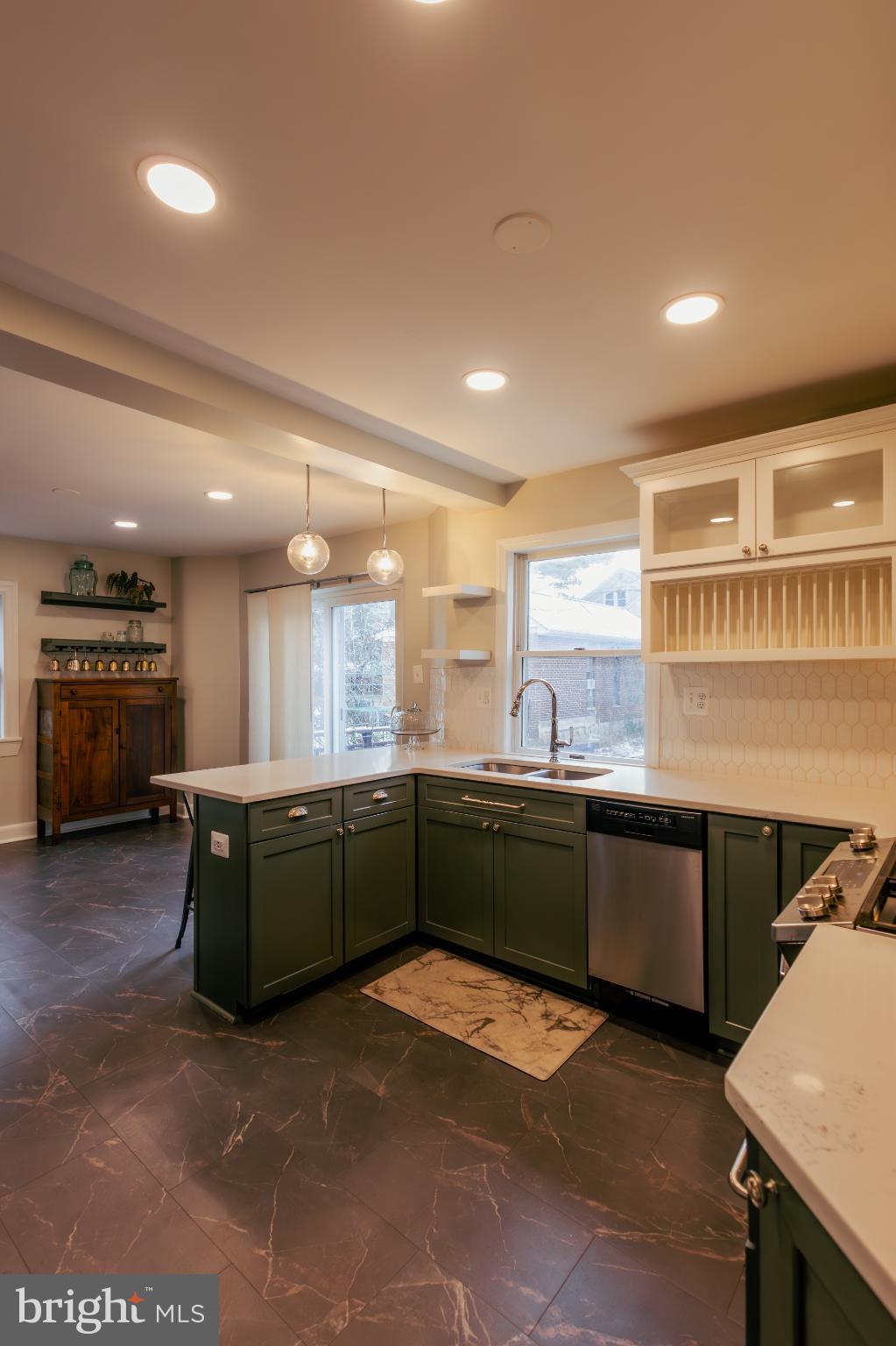 CATONSVILLE - Residential