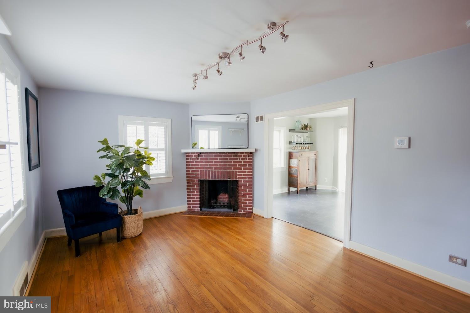 CATONSVILLE - Residential