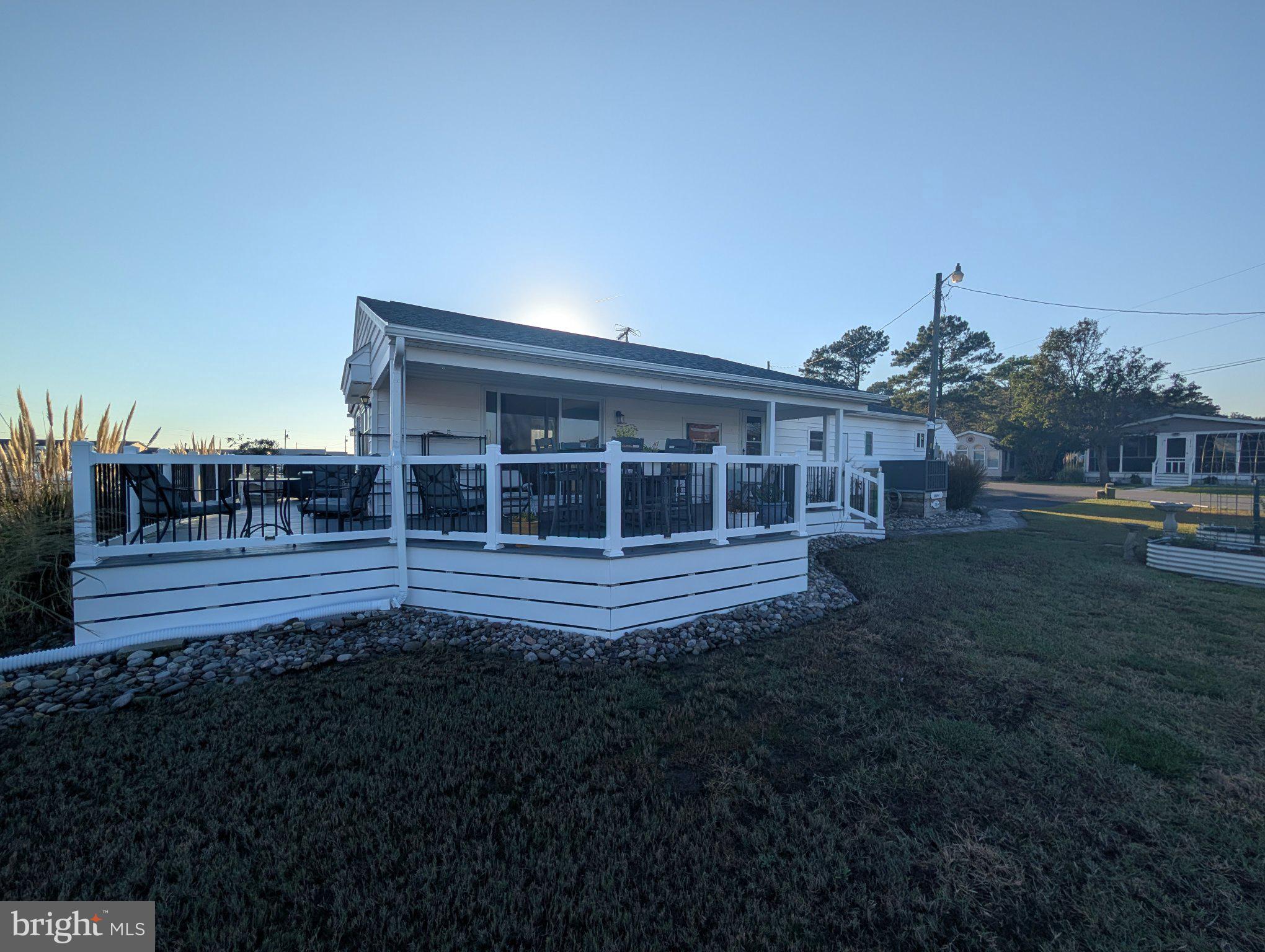 35694 E HARBOR DRIVE