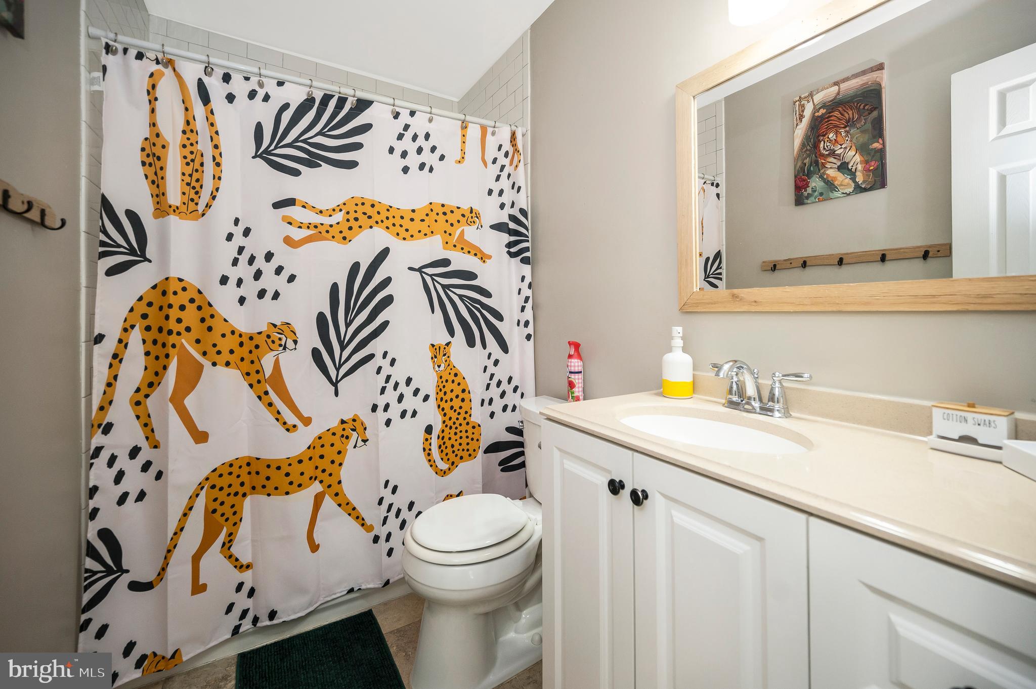 Picture for the property VAST2040294, 4 beds, 4 baths
