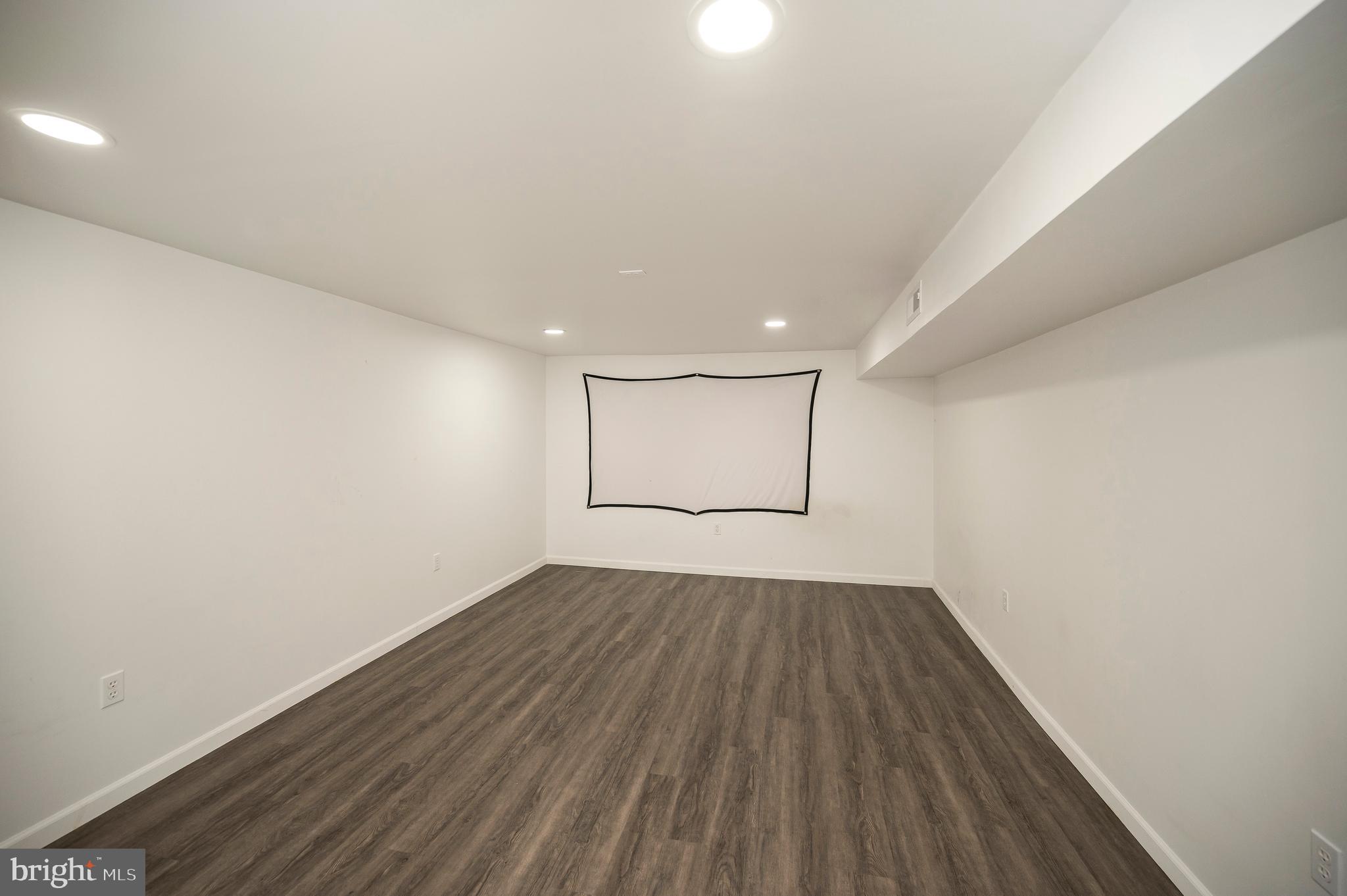 Picture for the property VAST2040294, 4 beds, 4 baths