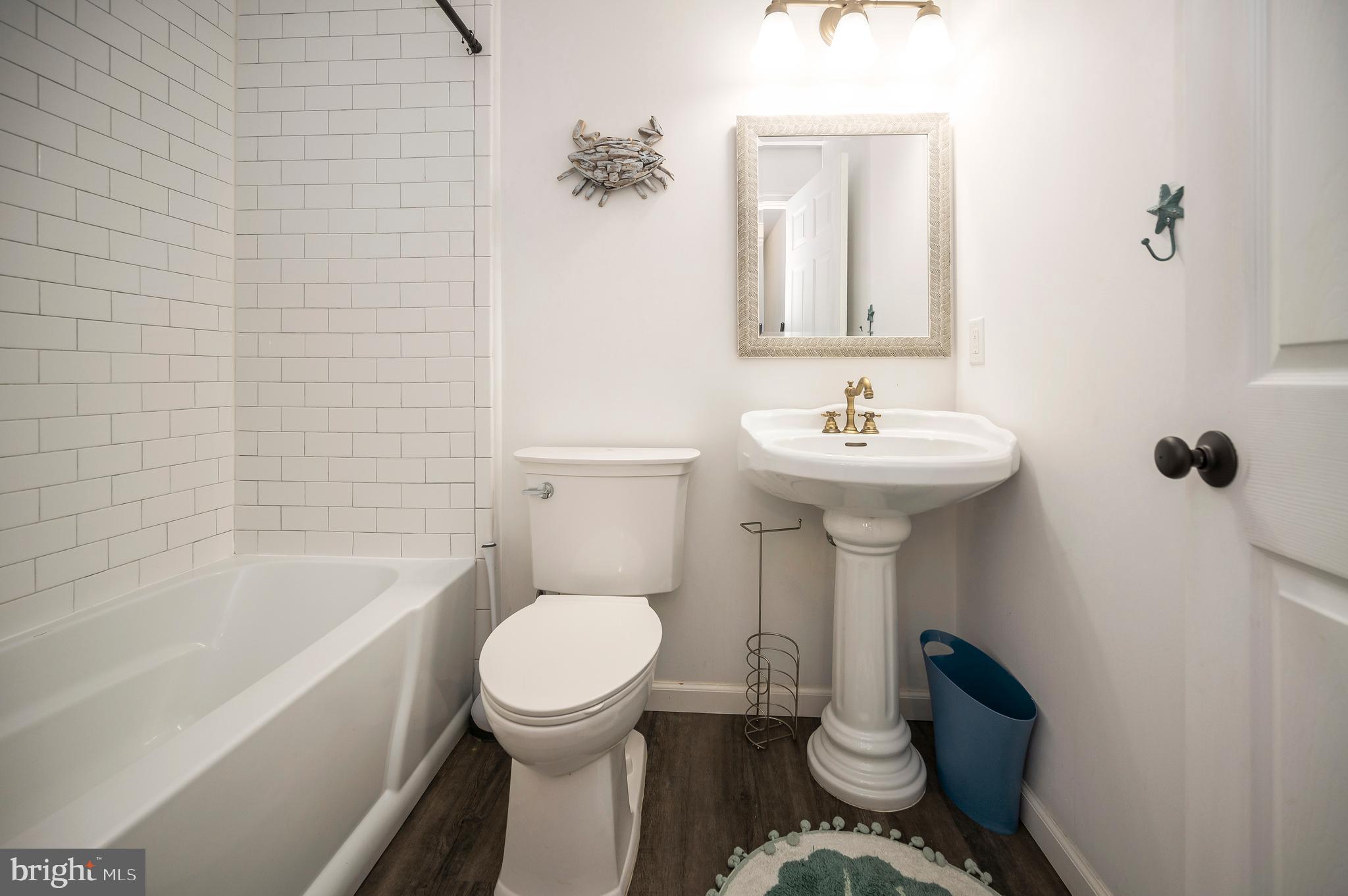 Picture for the property VAST2040294, 4 beds, 4 baths