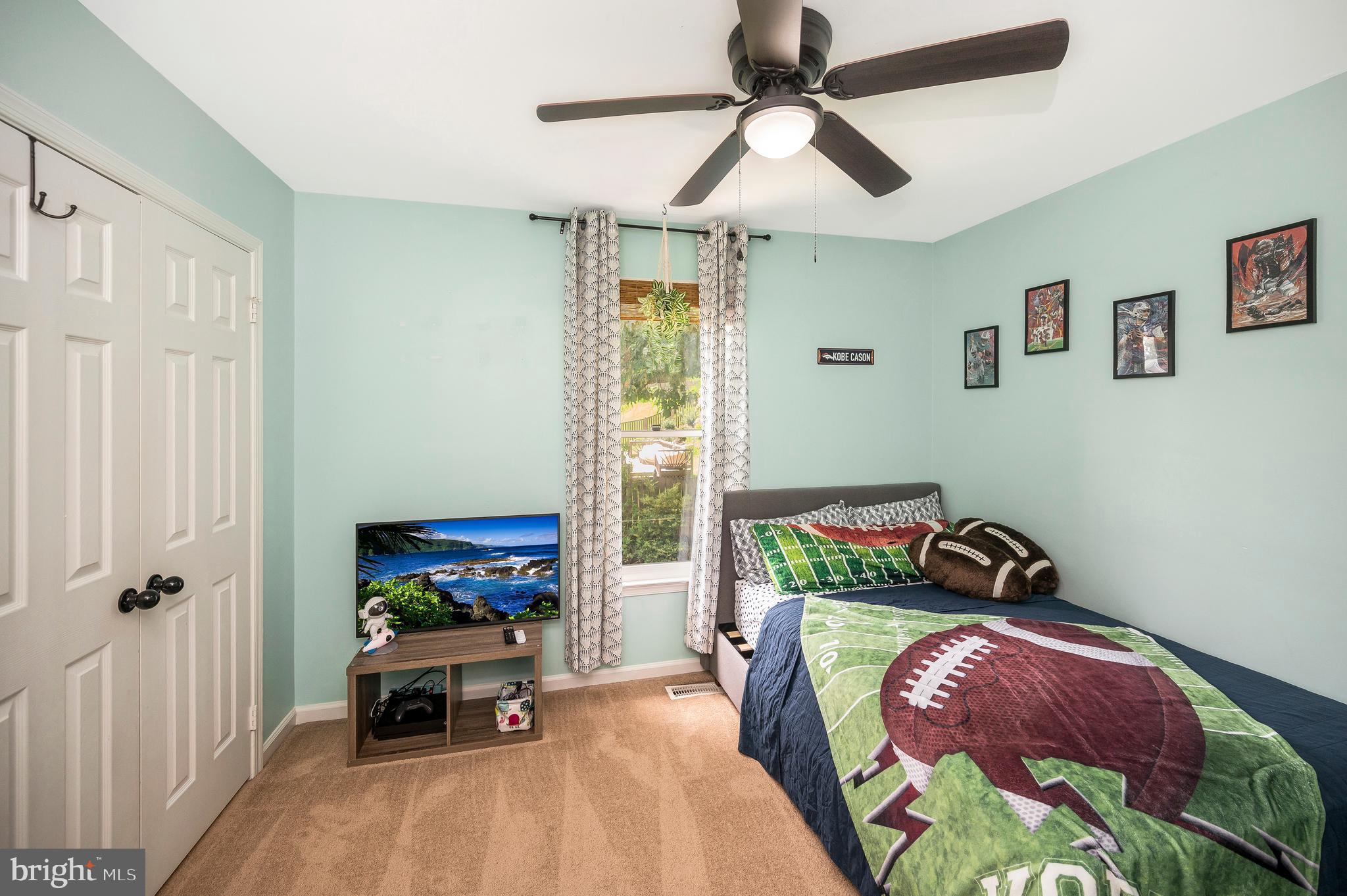 Picture for the property VAST2040294, 4 beds, 4 baths