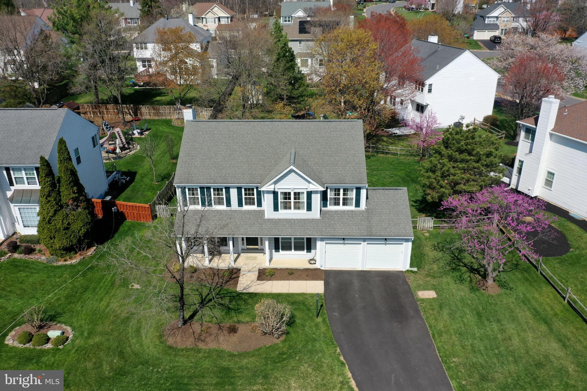 BRIDLEWOOD - Residential