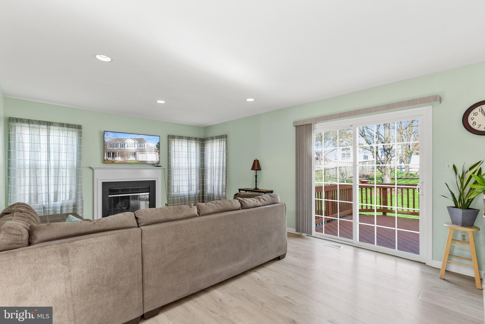 BRIDLEWOOD - Residential