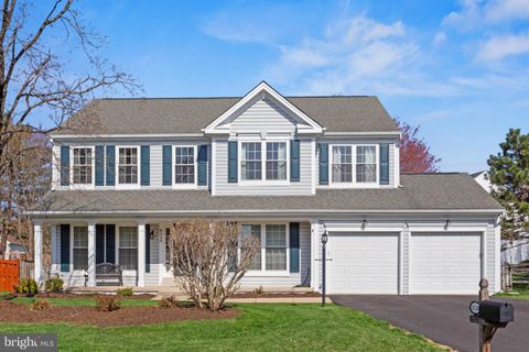 Photo of 8538 Welsh Pony Ct, GAINESVILLE, VA 20155 (MLS # VAPW2115742)