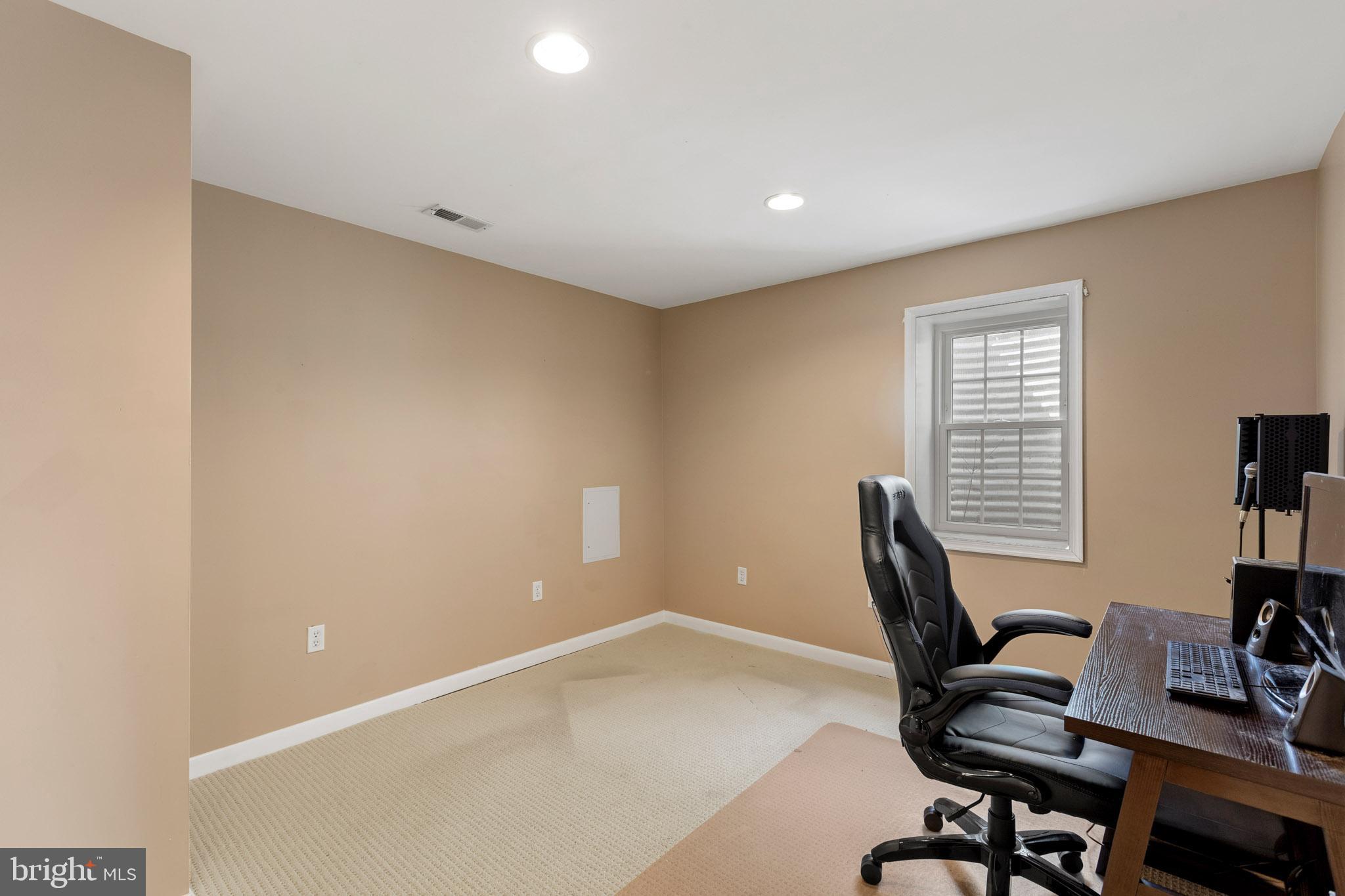 BRIDLEWOOD - Residential