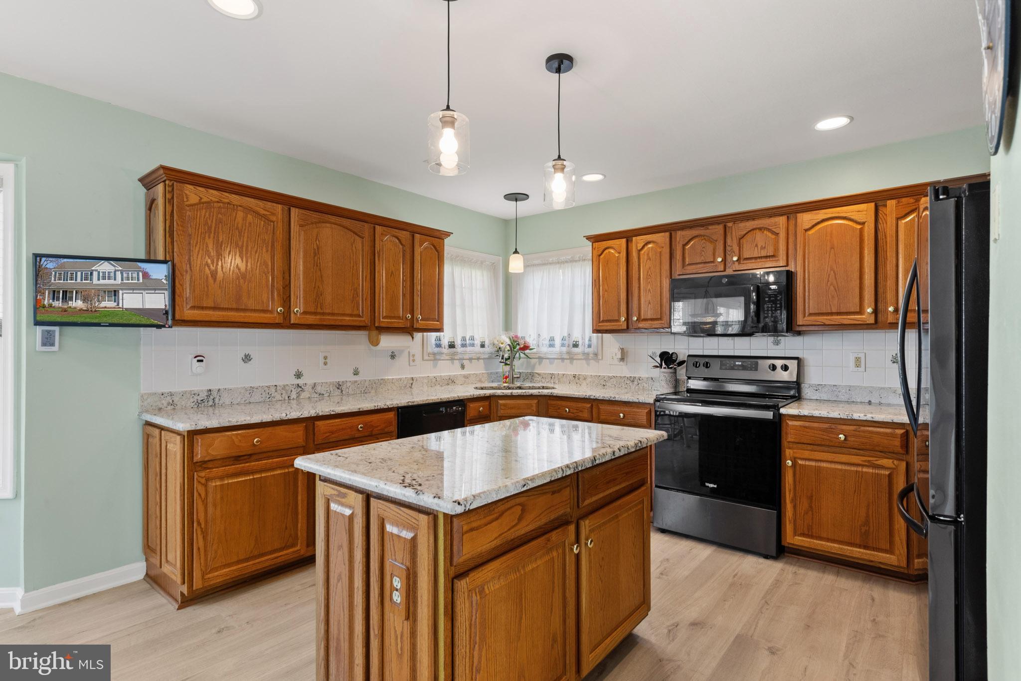 BRIDLEWOOD - Residential