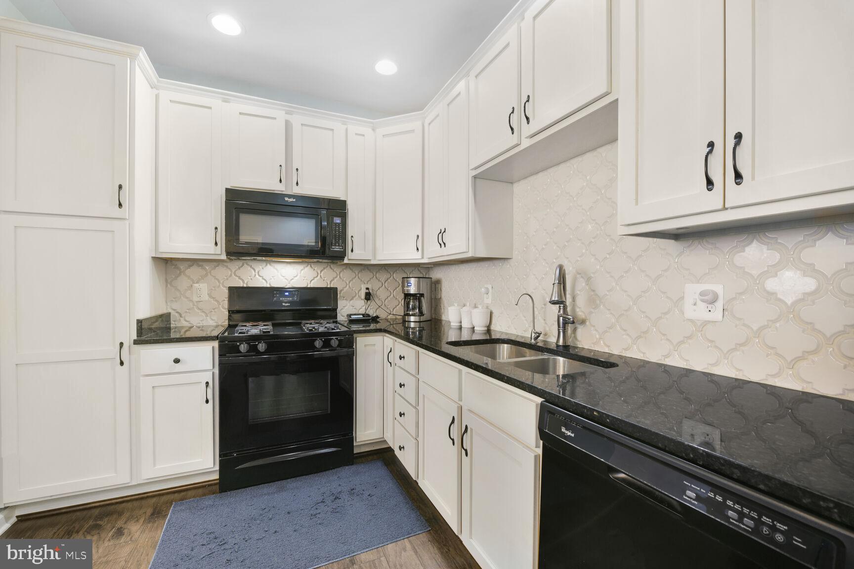 LOUDOUN - Residential