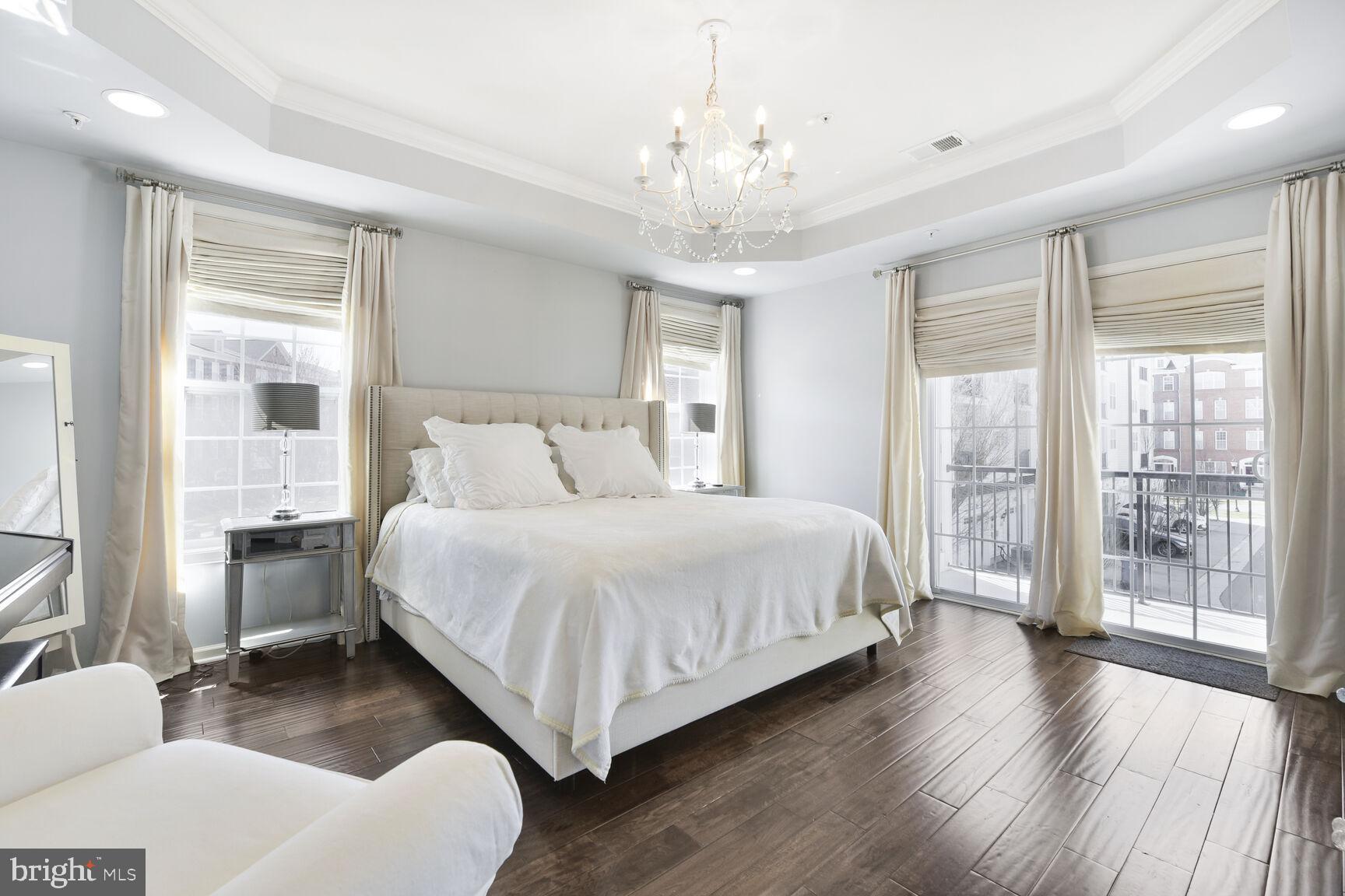 LOUDOUN - Residential