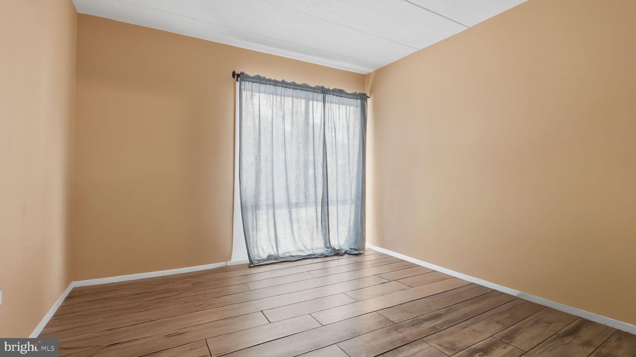 HERMITAGE WOODS - Residential