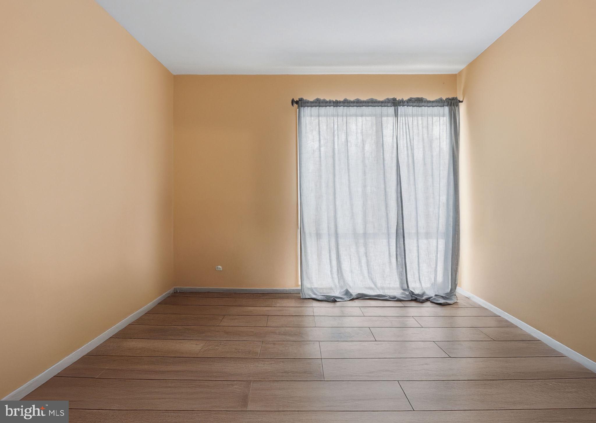 HERMITAGE WOODS - Residential