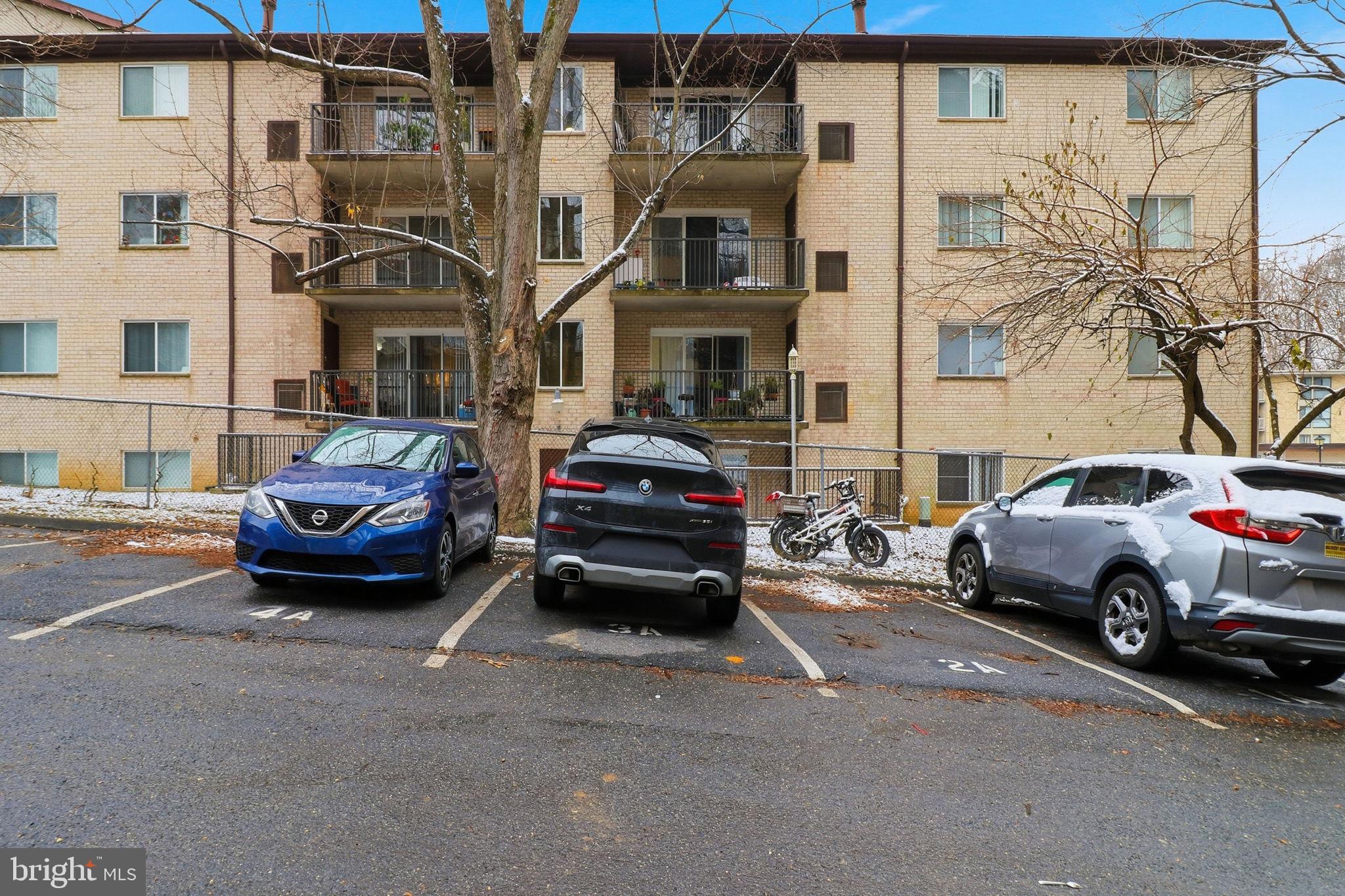 HERMITAGE WOODS - Residential