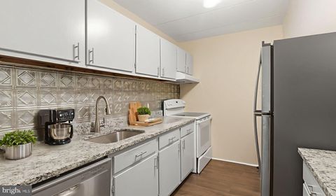 Photo of 3301 Hewitt Avenue #204, SILVER SPRING, MD 20906 (MLS # MDMC2198940)