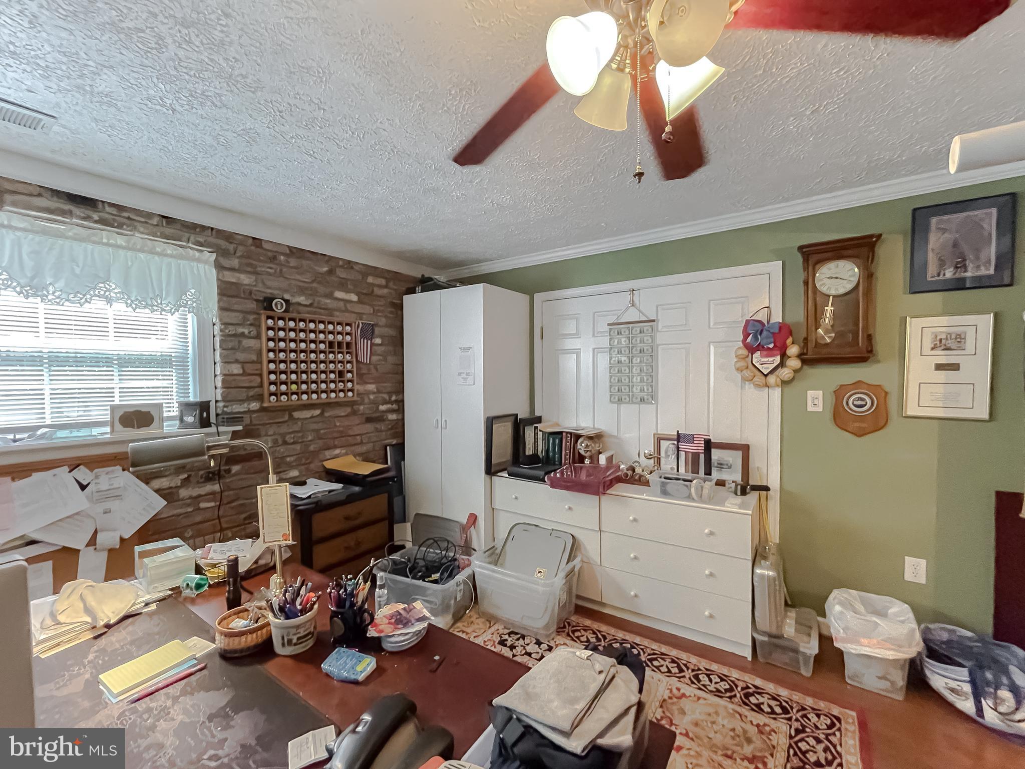 ELLENWOOD - Residential