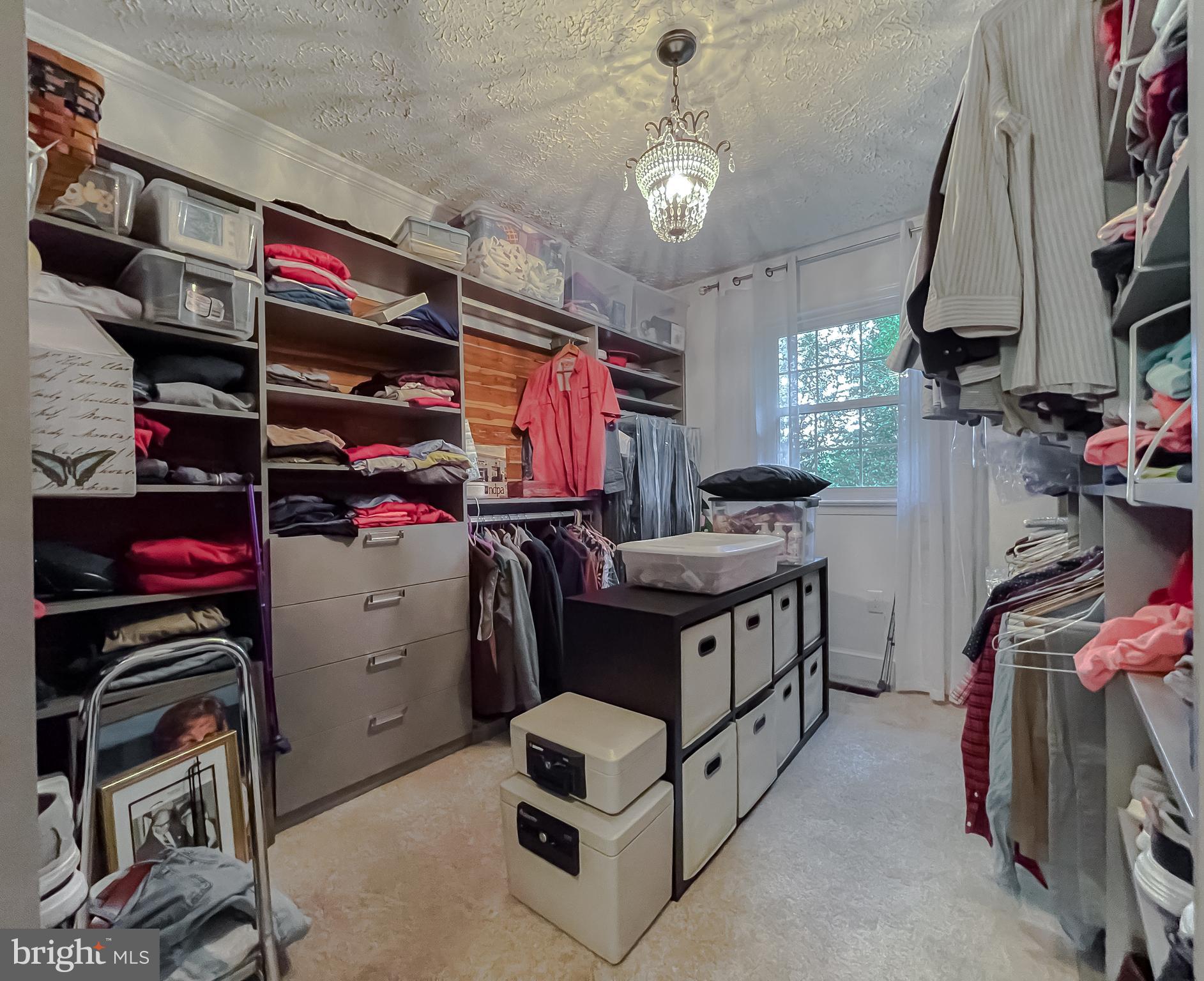 ELLENWOOD - Residential