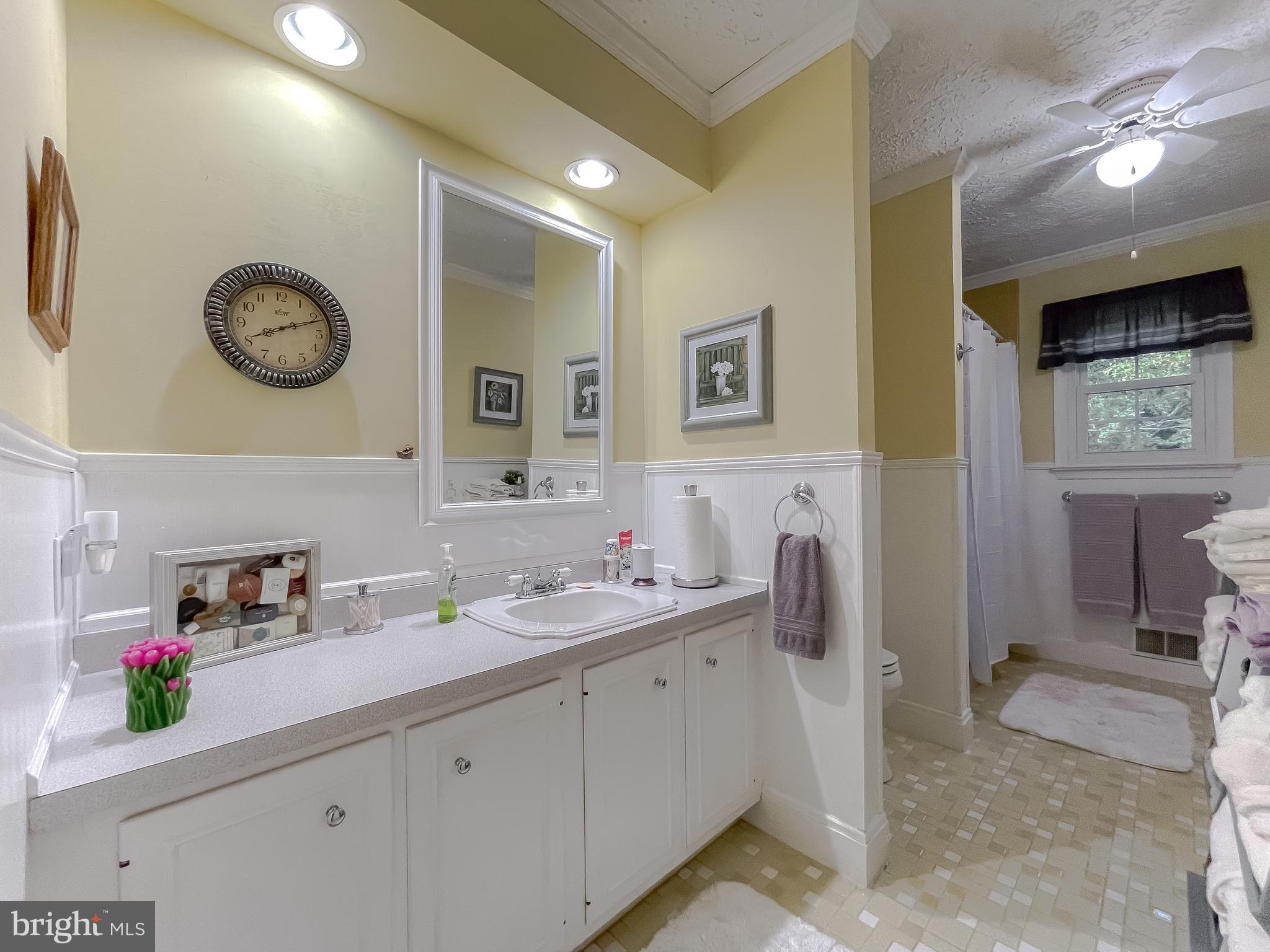 ELLENWOOD - Residential