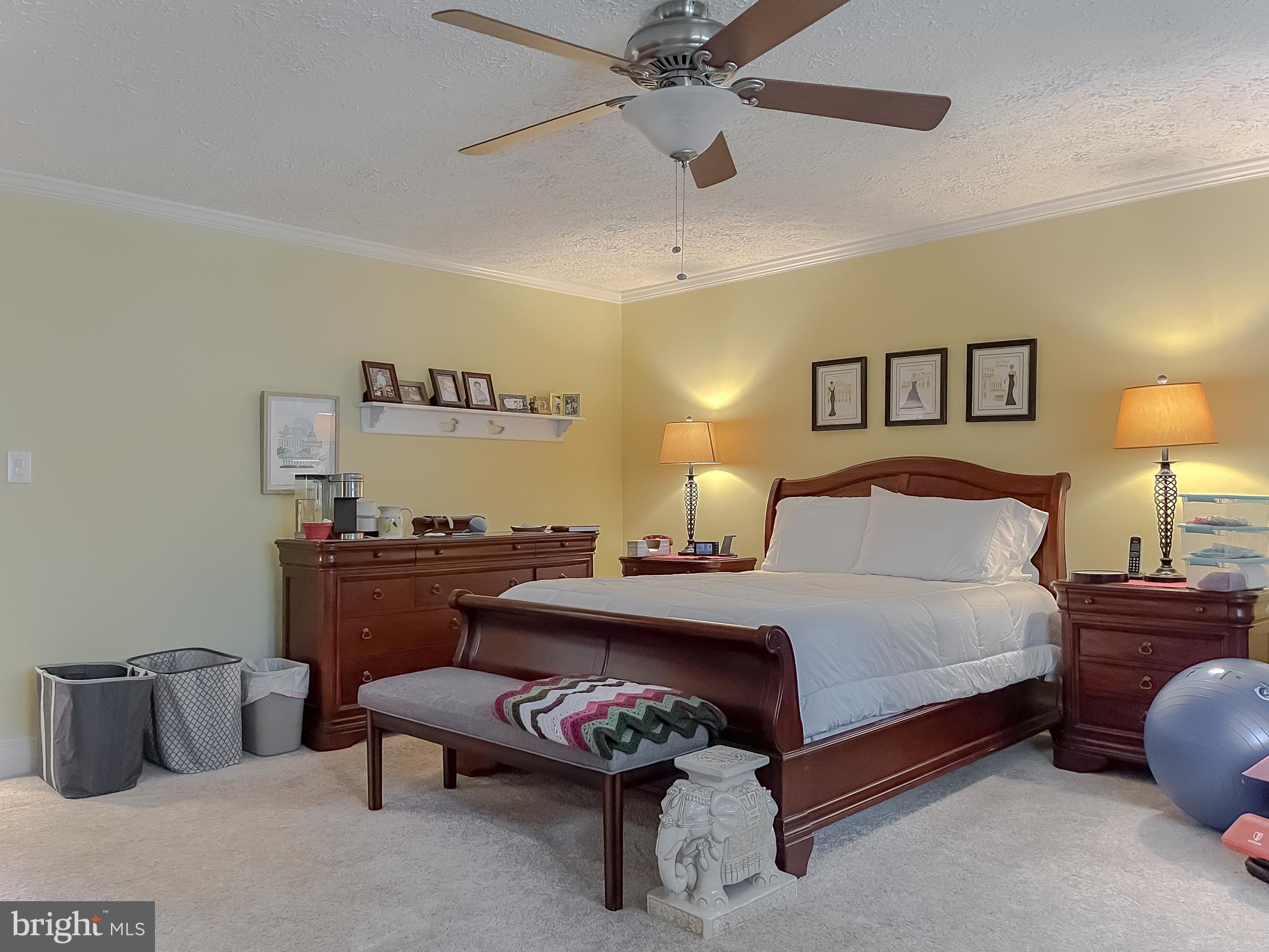 ELLENWOOD - Residential