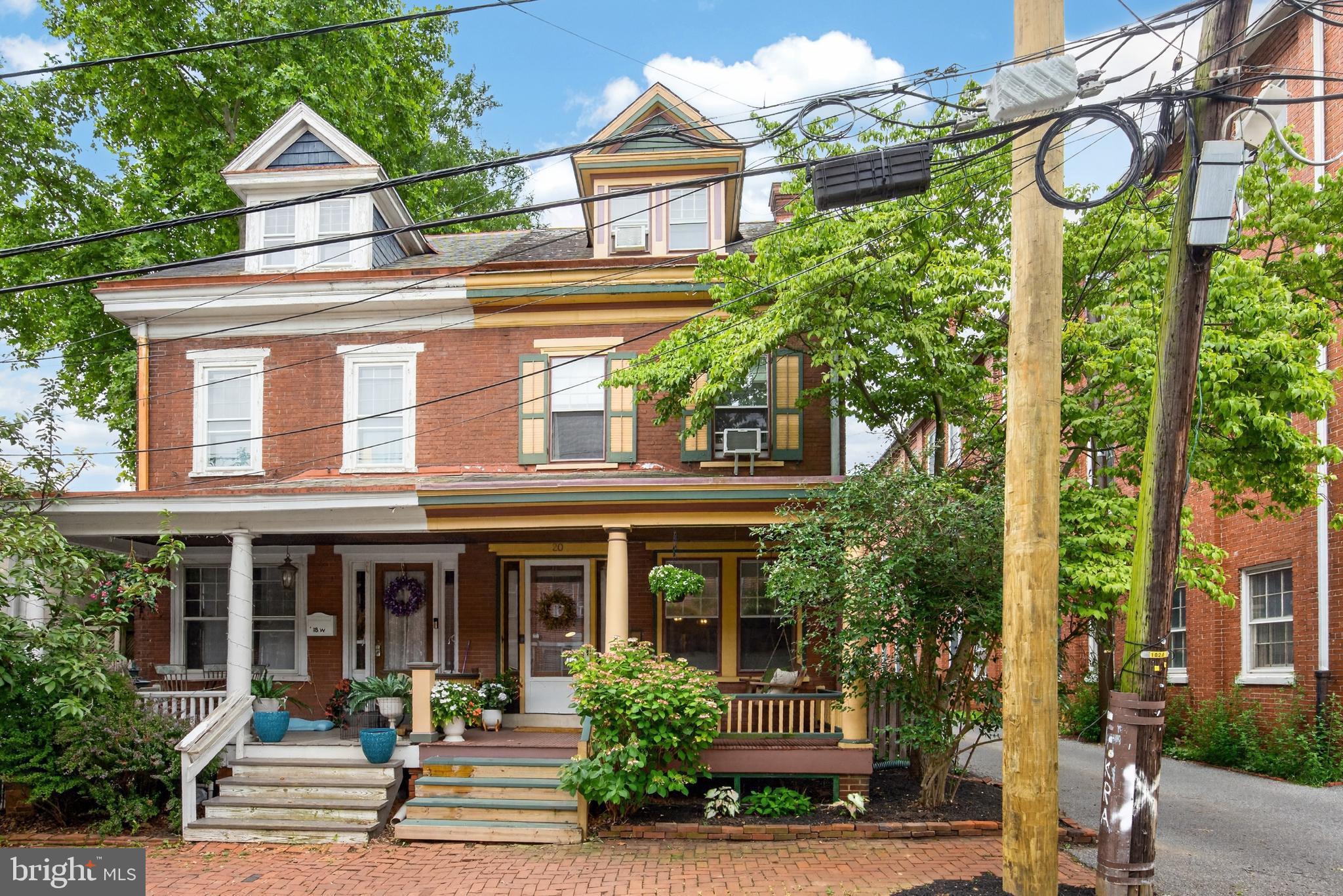 20 W BARNARD STREET