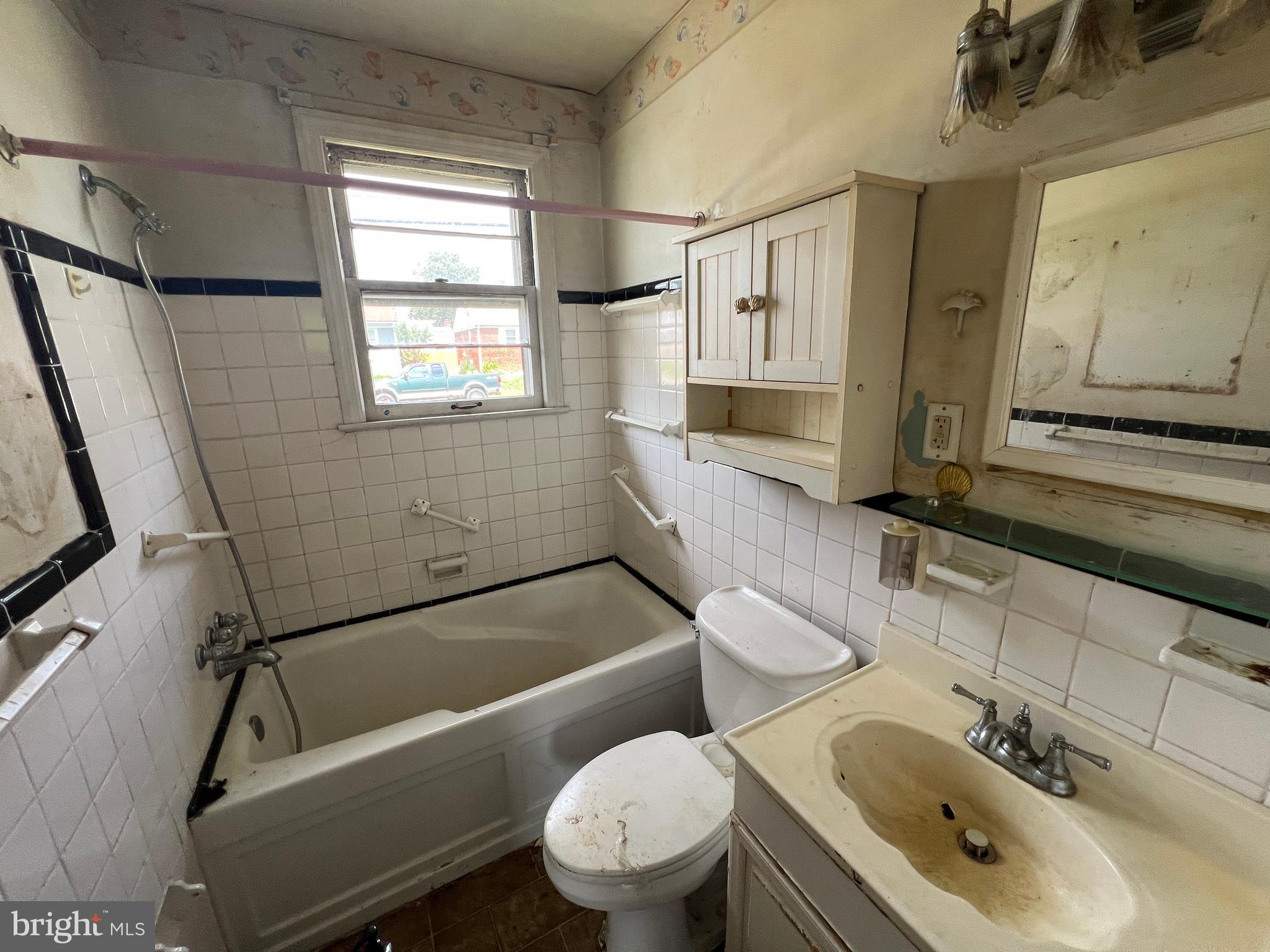 COLEBROOKE - Residential