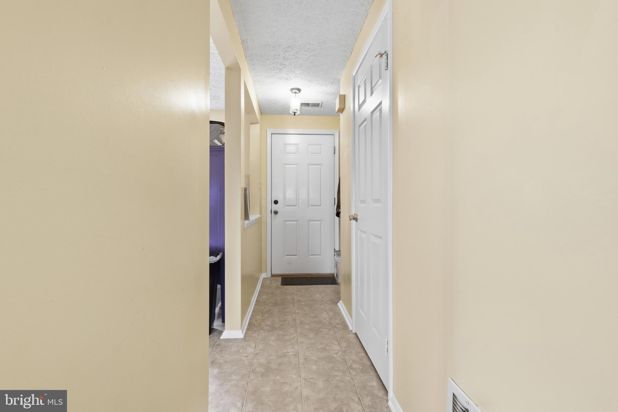 GLADE TOWN - Residential