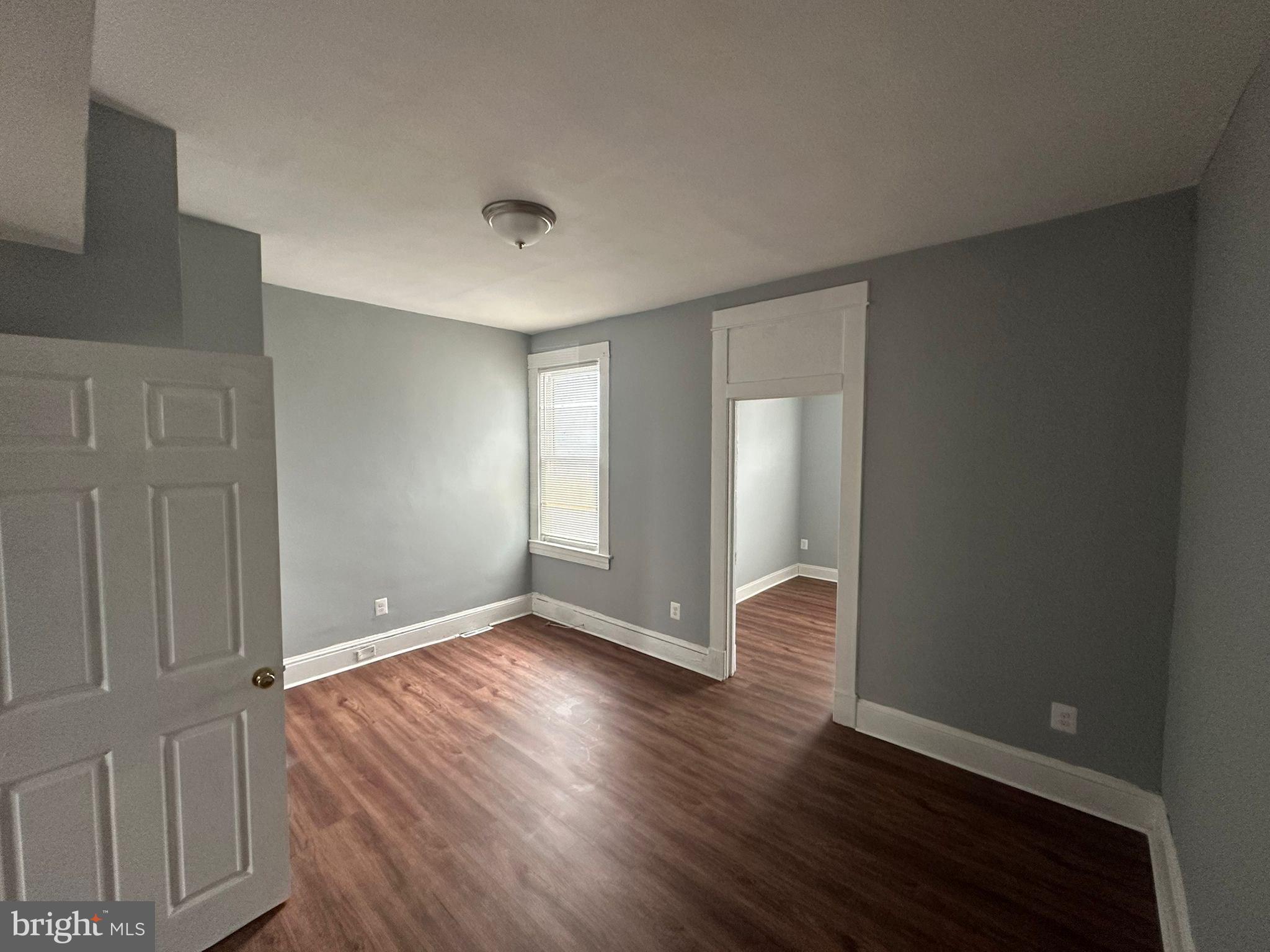 PARK CIRCLE - Residential