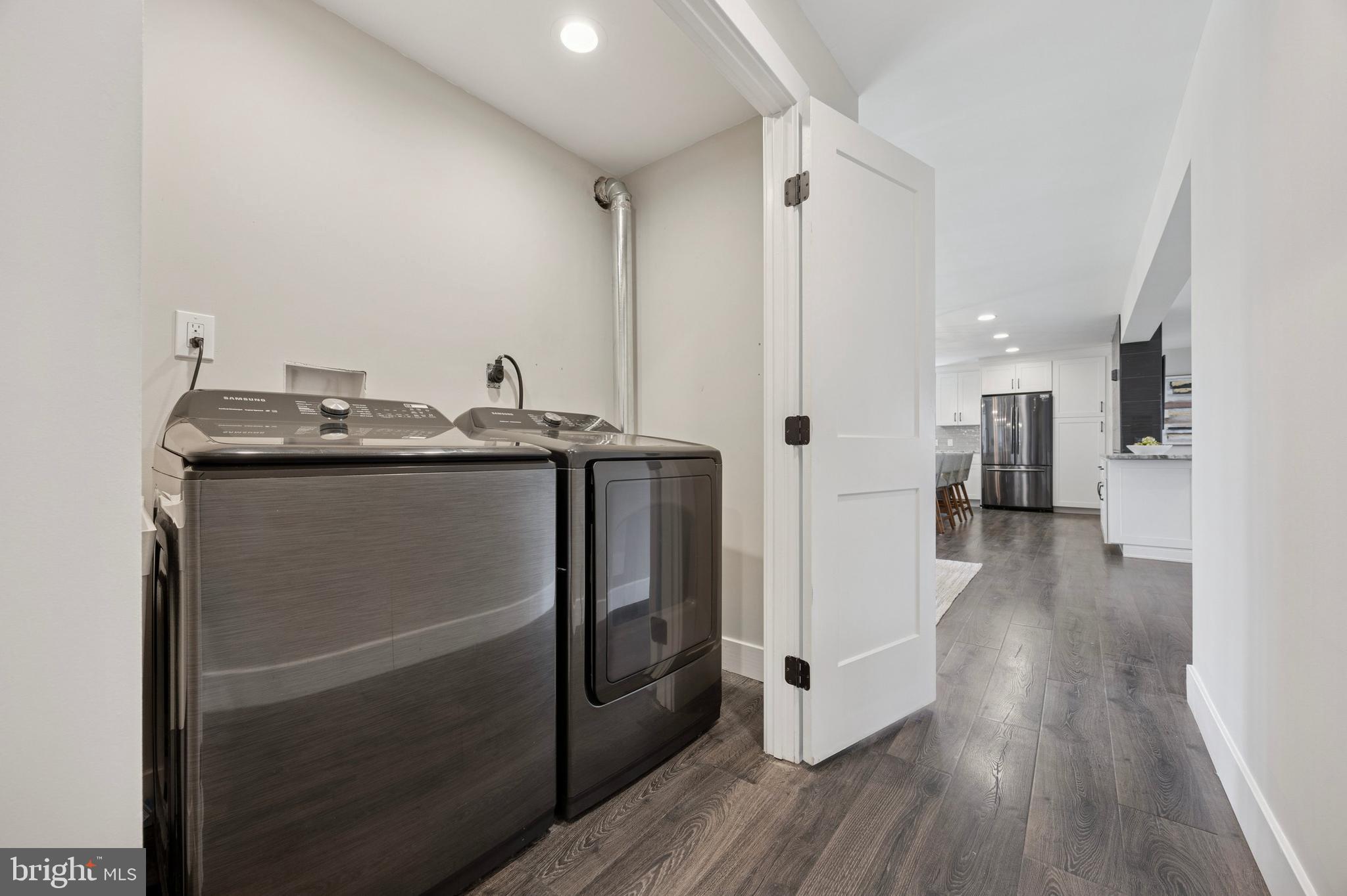 BEATTY HILLS - Residential