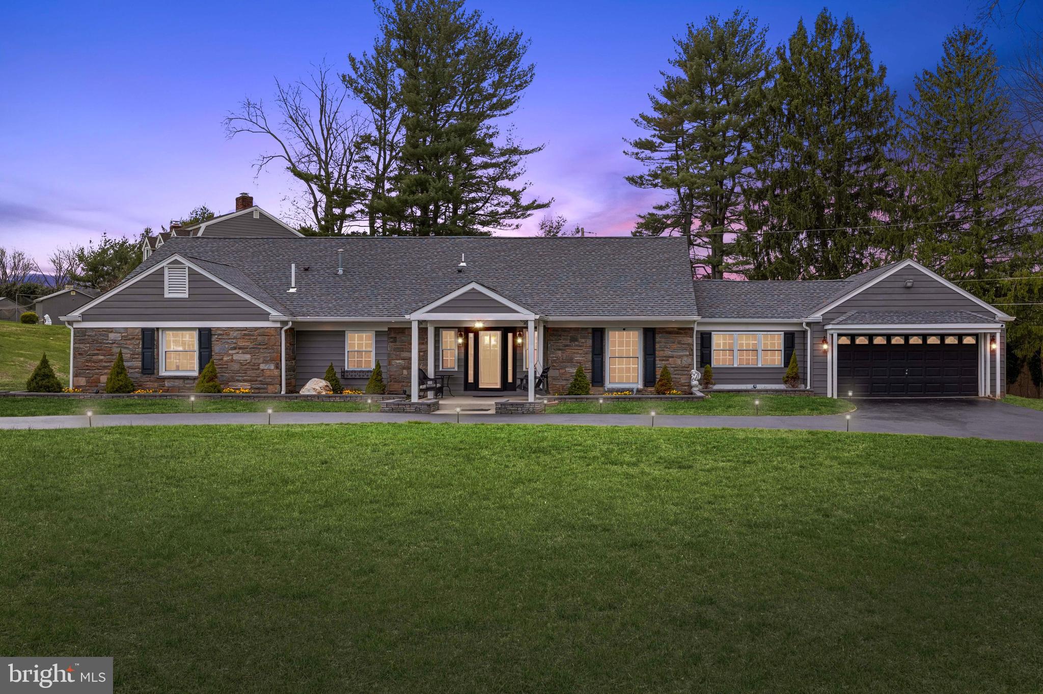 BEATTY HILLS - Residential