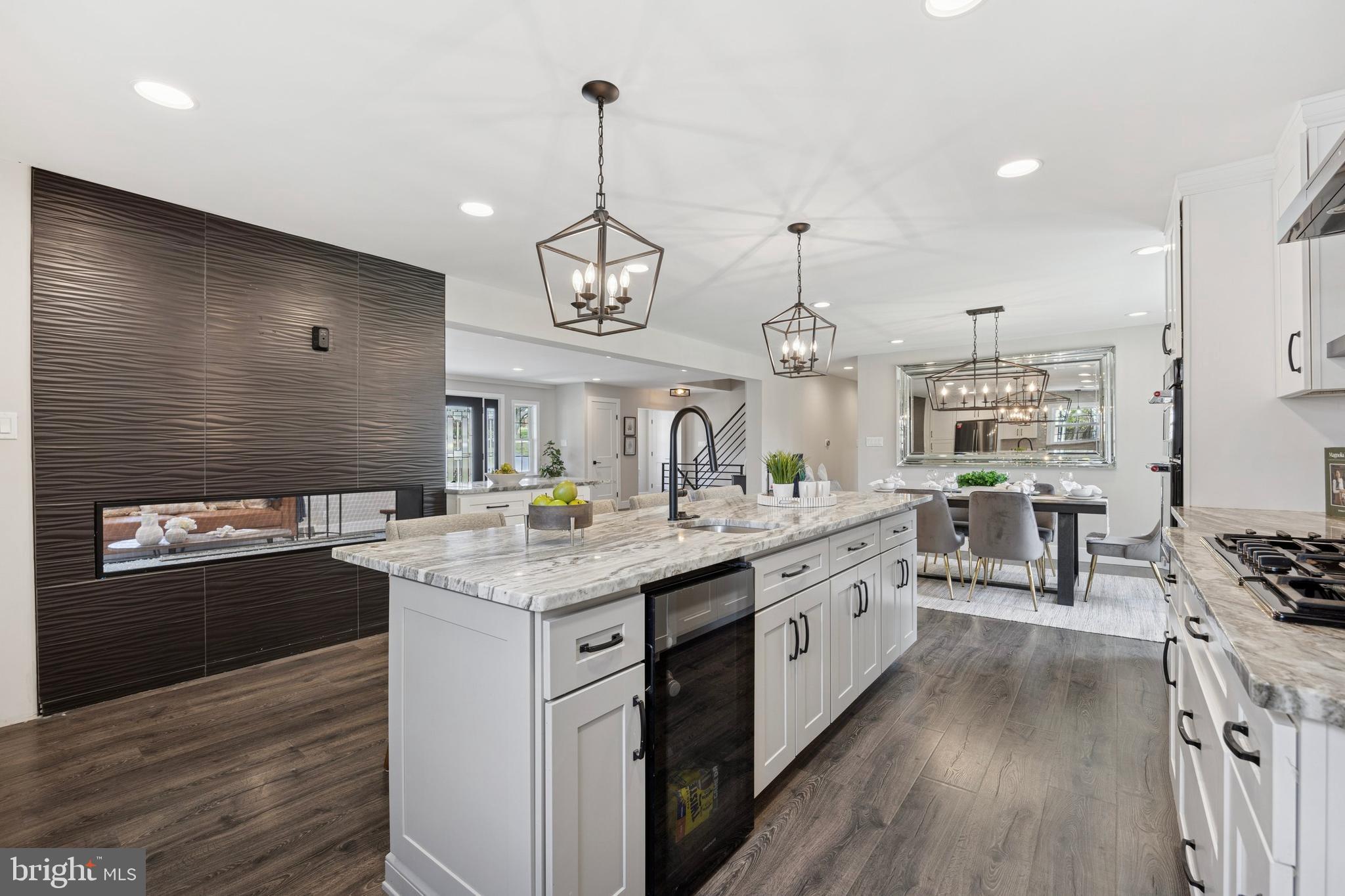 BEATTY HILLS - Residential