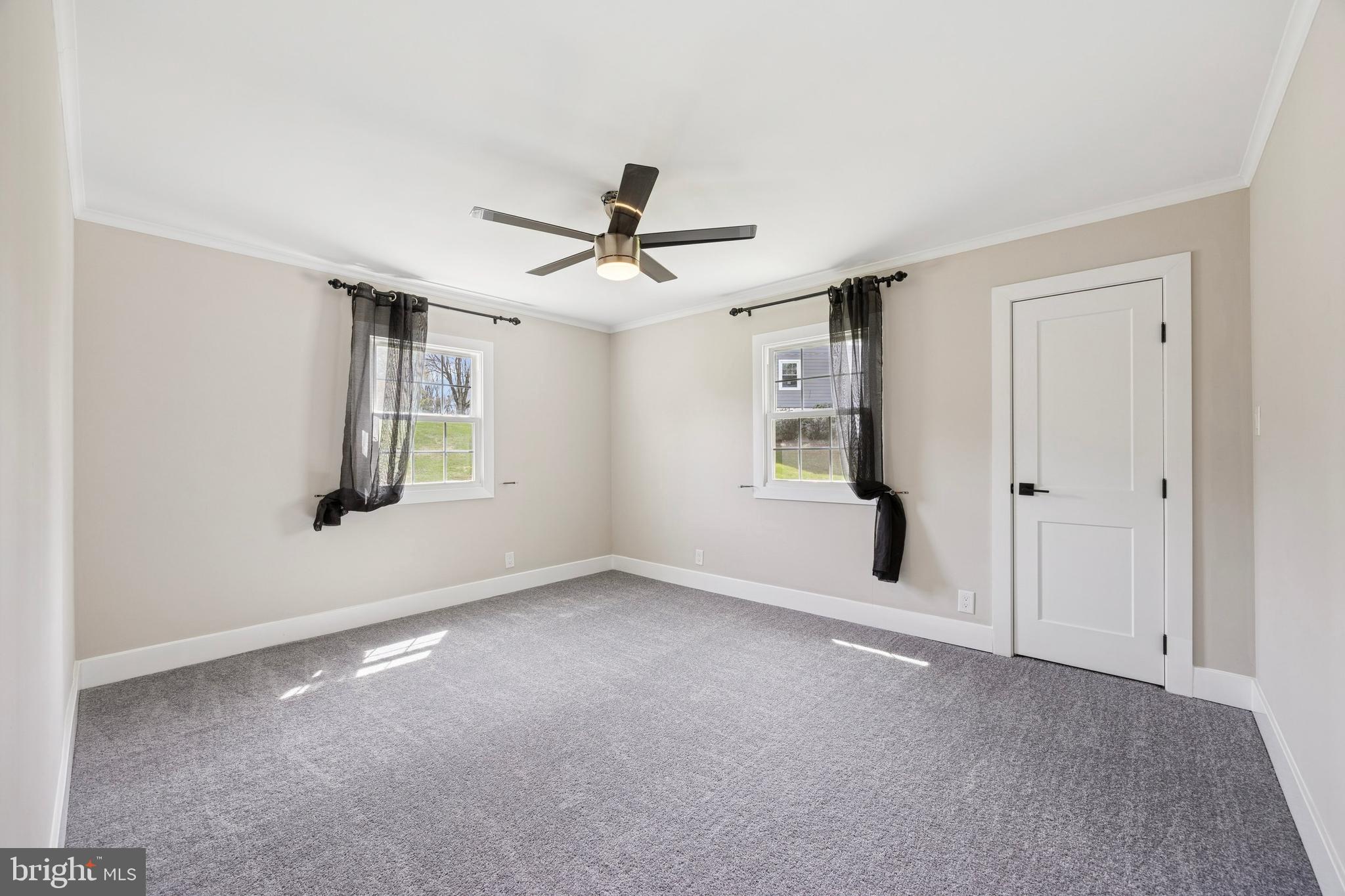 BEATTY HILLS - Residential