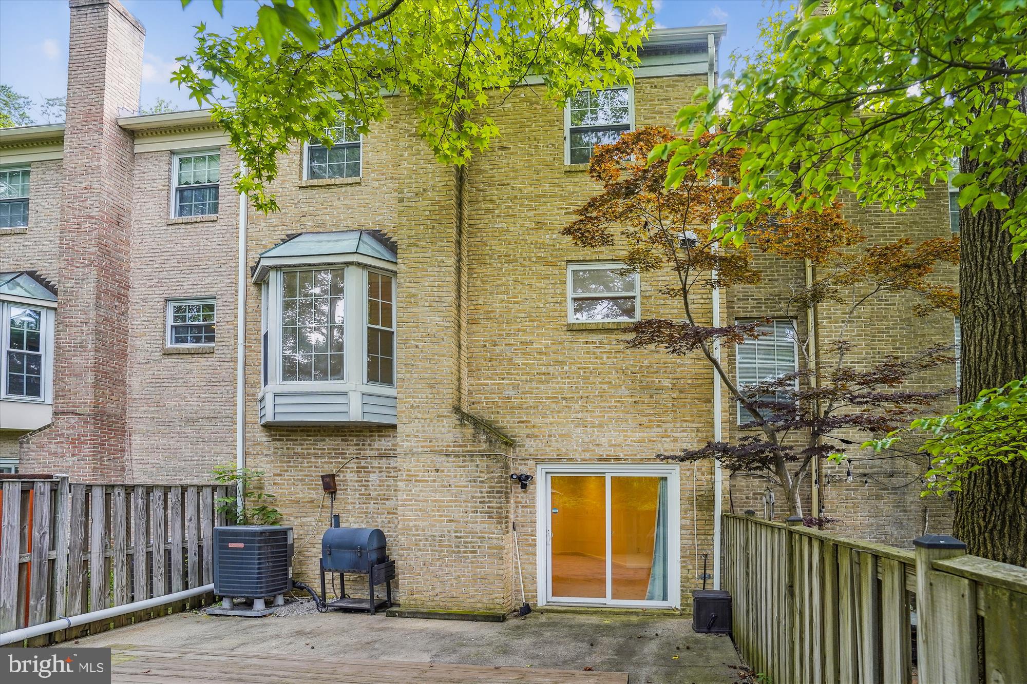 GREENTREE VILLAGE - Residential Lease