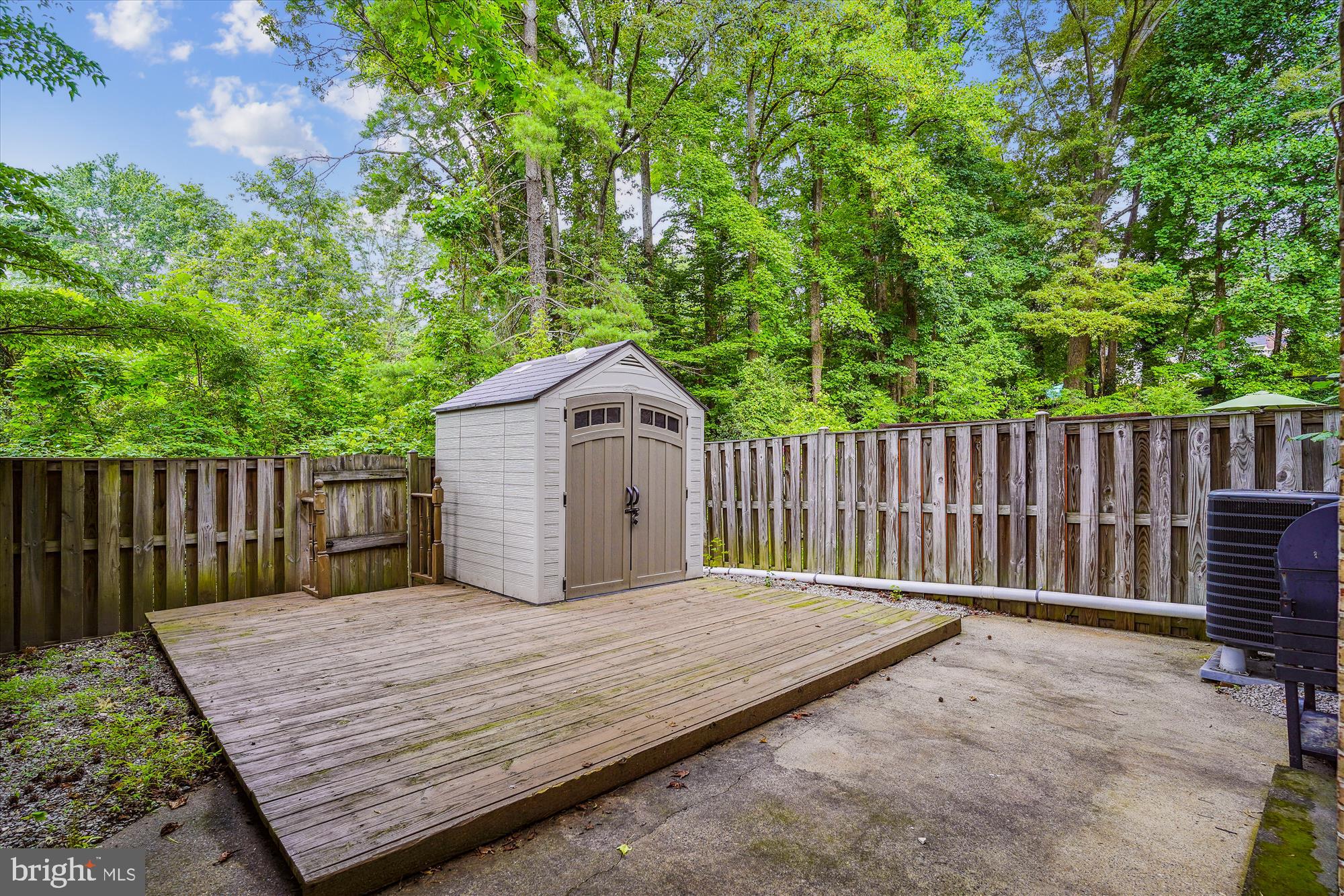 GREENTREE VILLAGE - Residential Lease