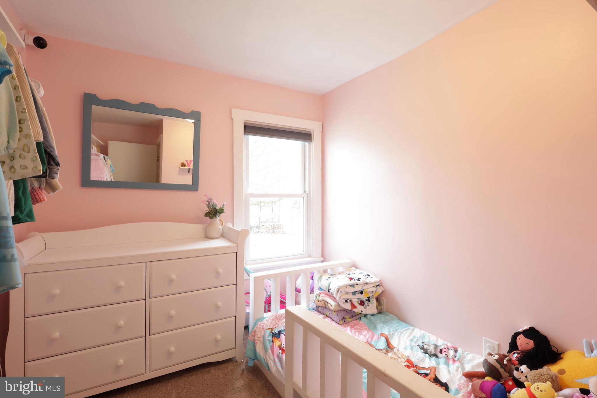 PINE GROVE MILLS - Residential