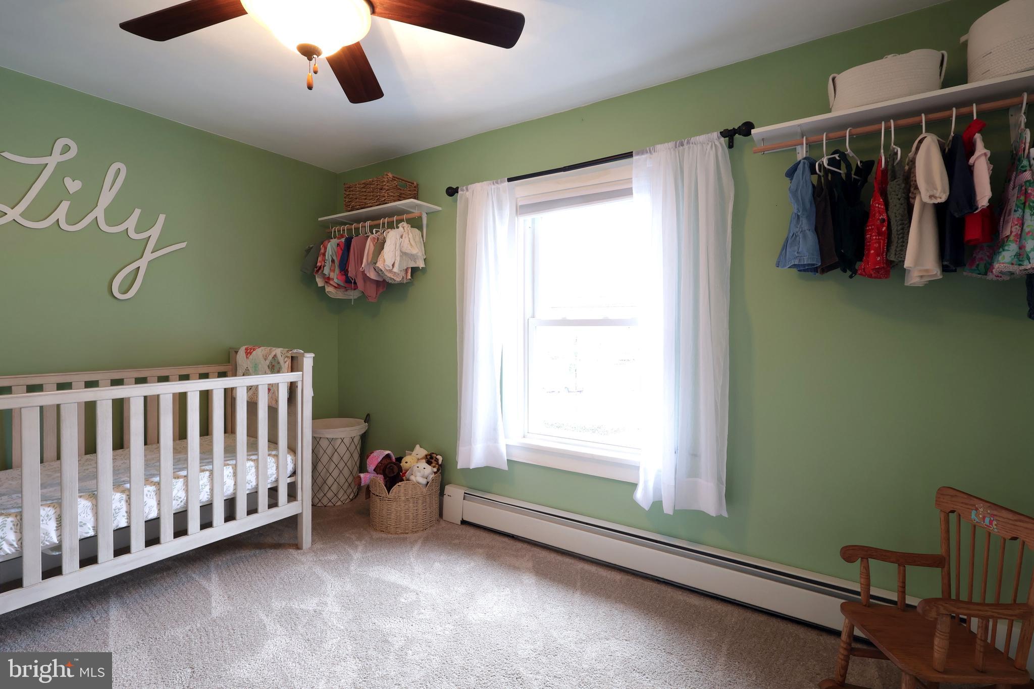 PINE GROVE MILLS - Residential